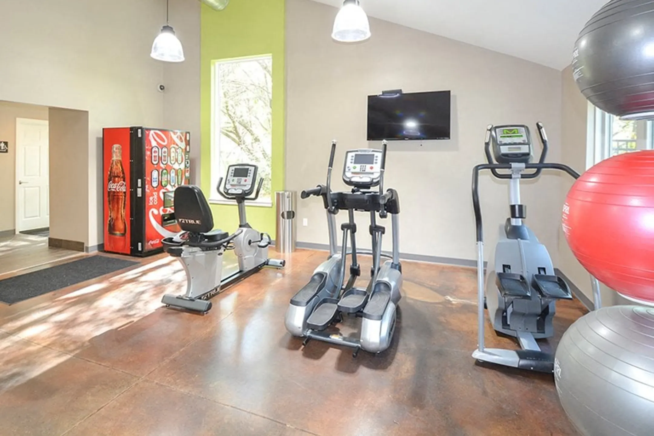 Royal Oaks Apartments Apartments Eagan, MN 55122