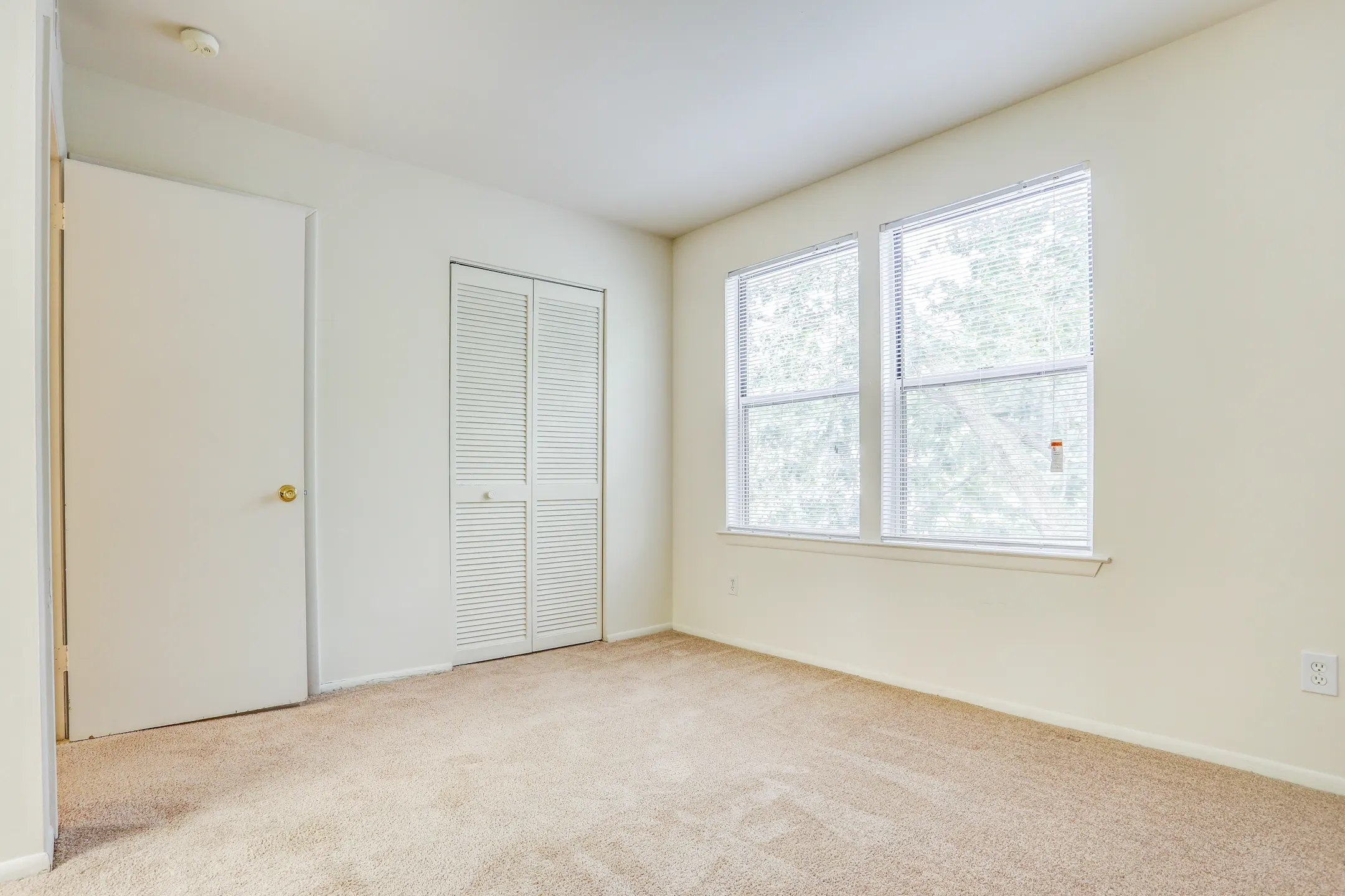 Arbor Pointe 4000 Dawnbrook Dr Wilmington, DE Apartments for Rent
