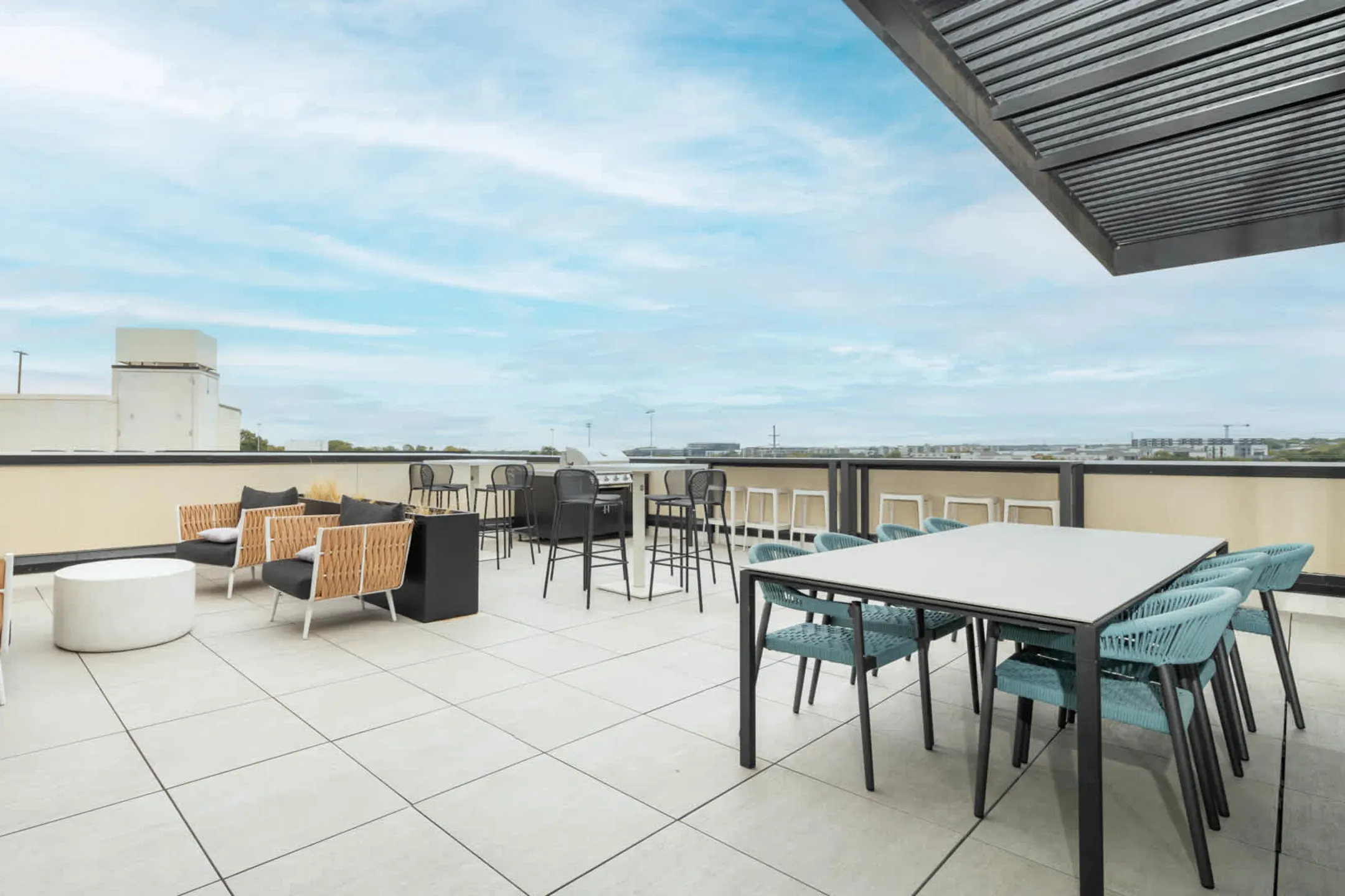 The Weaver Apartments Austin, TX 78702