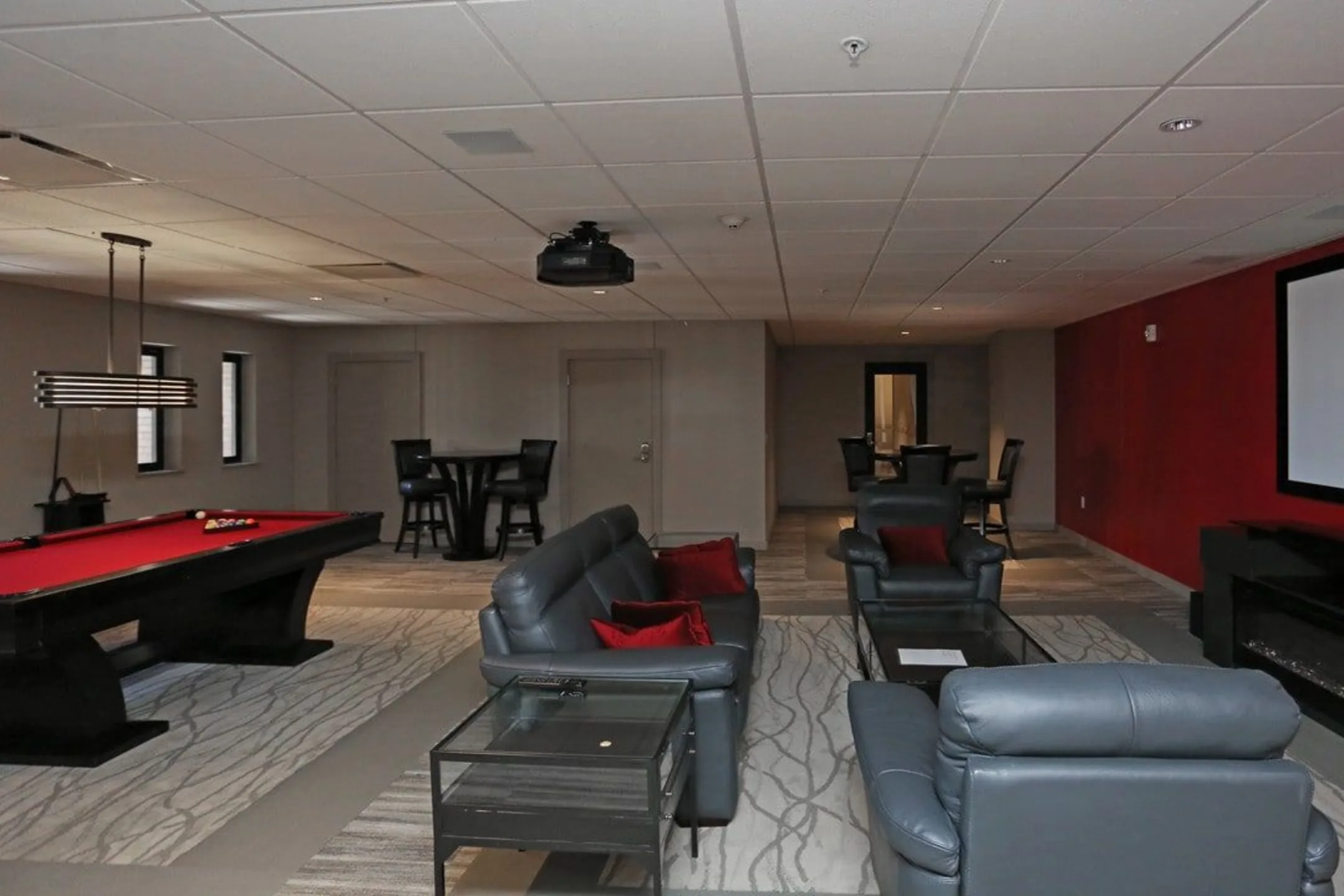 Living Room - AT580 - Cincinnati, OH