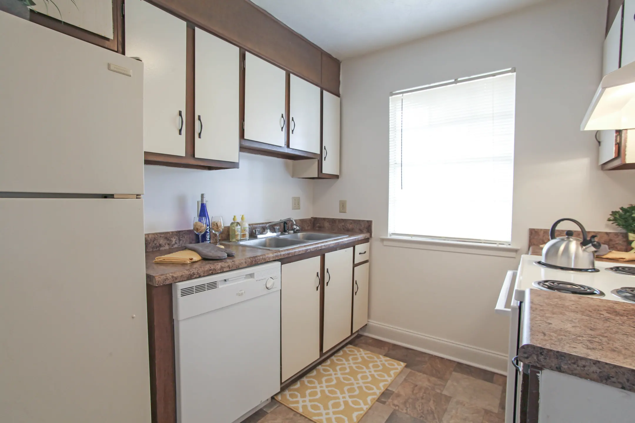 Amesbury - 4084 Amesbury Dr | Montgomery, AL Apartments for Rent | Rent.