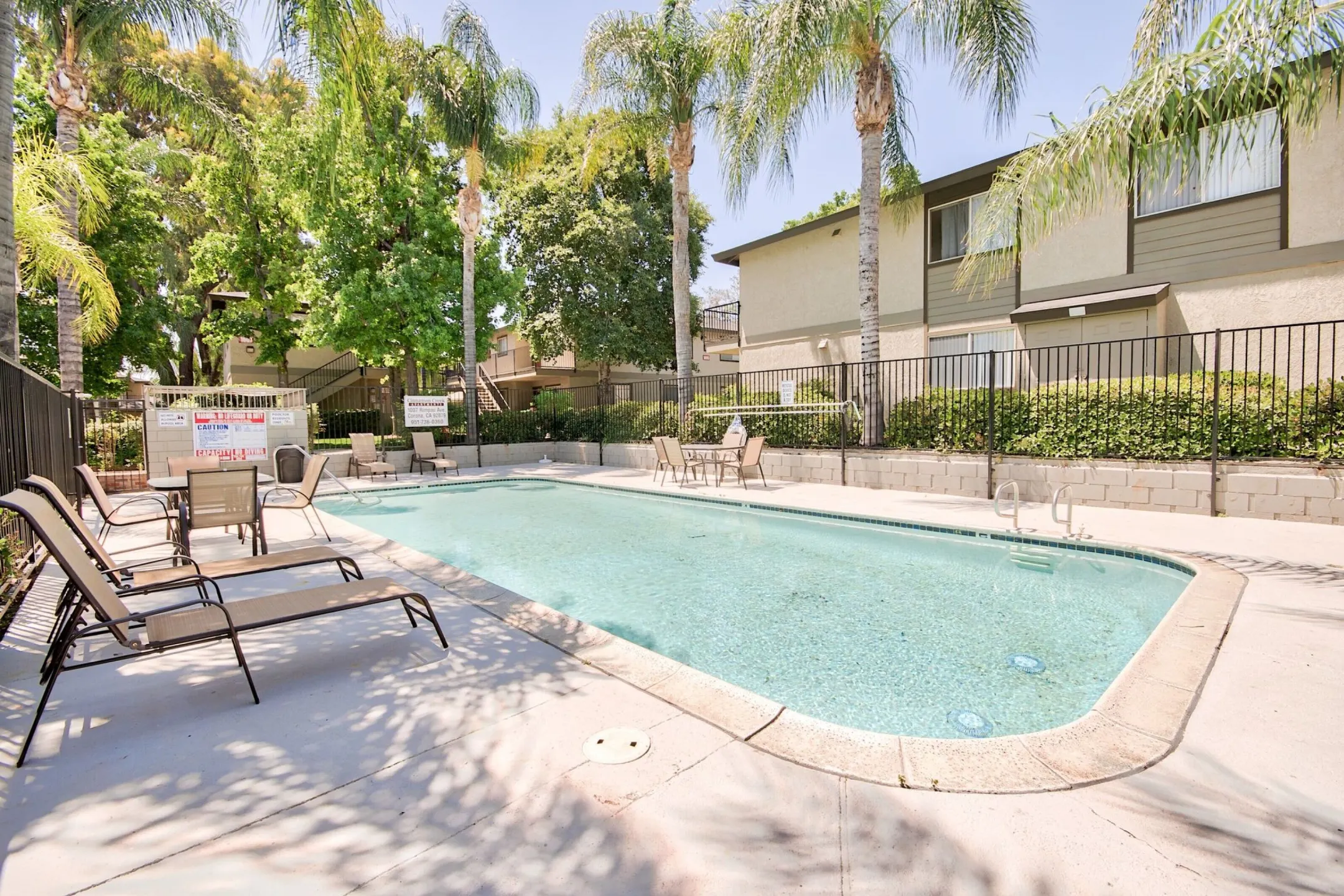 Cinnamon Creek Apartments - Corona, CA 92879