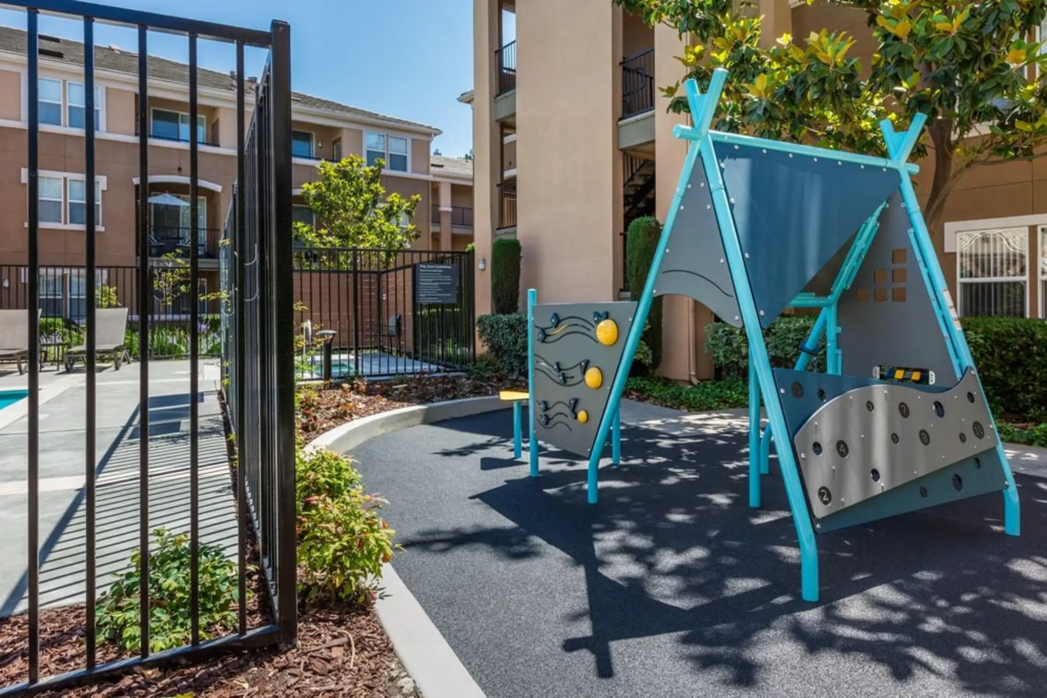 Avalon Walnut Ridge Apartments Walnut Creek, CA 94597