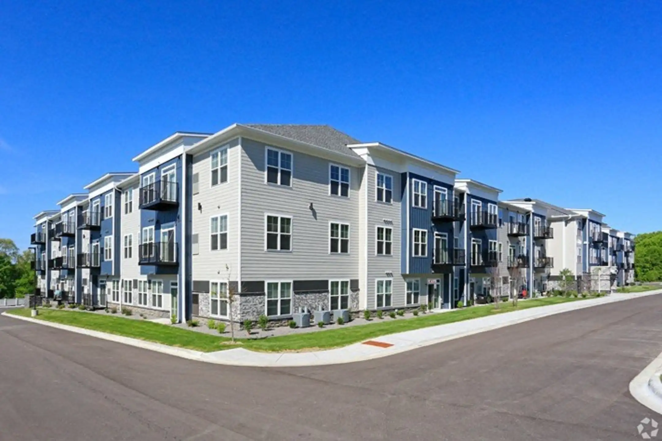 Crossroads at Elm Creek 14151 Territorial Road Maple Grove, MN