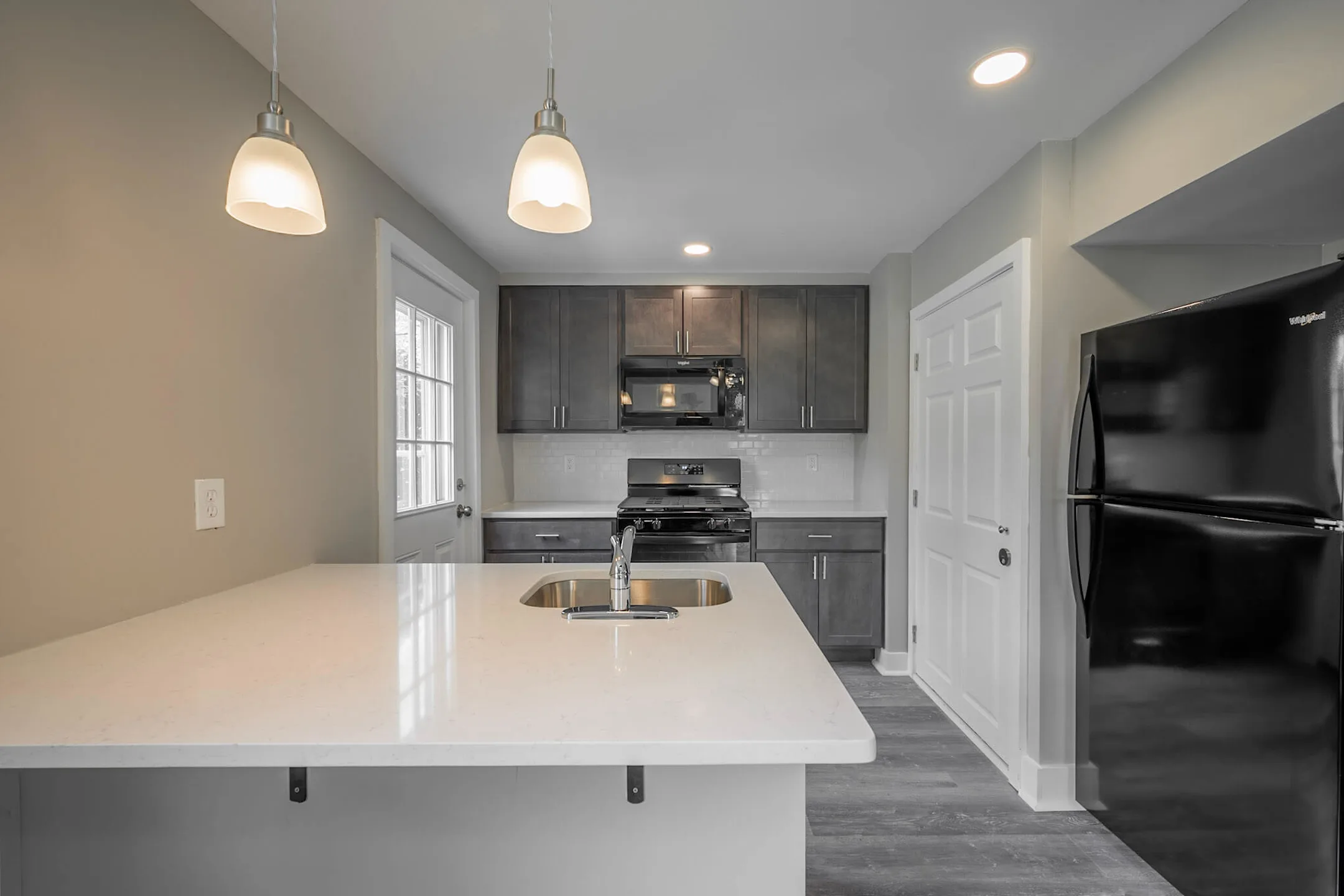 Drexelbrook Residential Community 28 Drexelbrook Drive Apartment 1