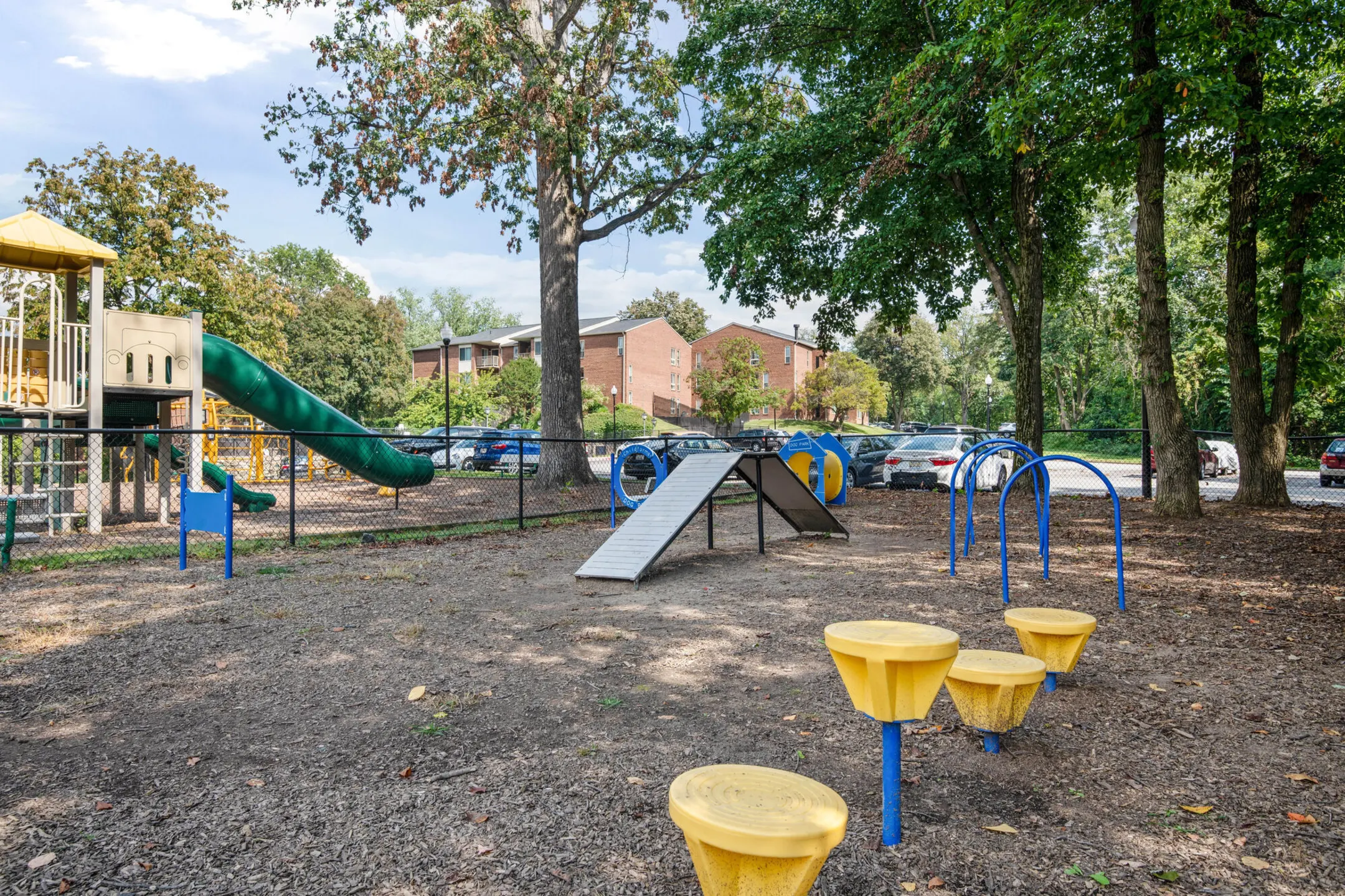 Playground - Columbia Pointe Apartment Homes - Columbia, MD