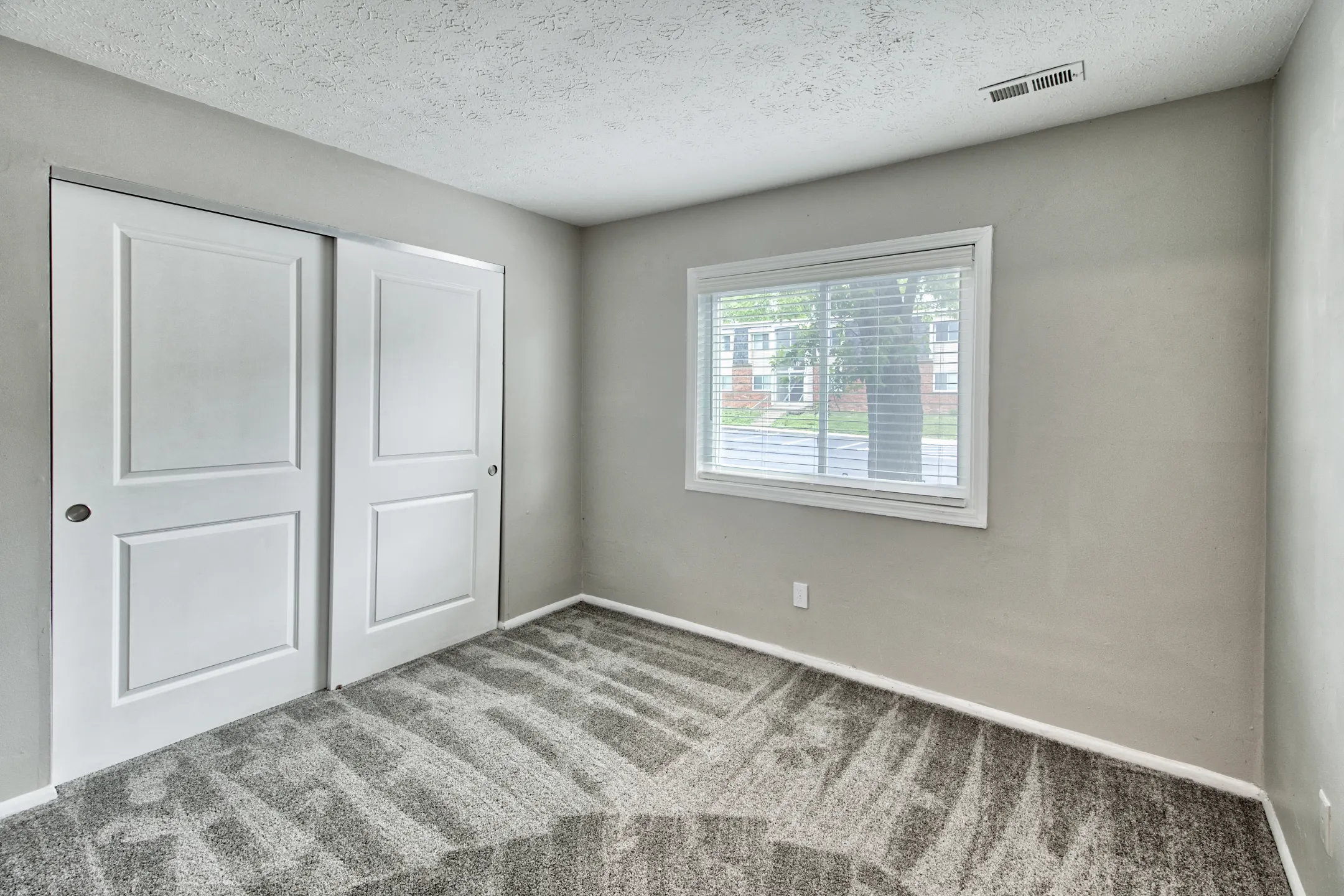 The Park at Springdale 1235 Chesterdale Dr Cincinnati, OH