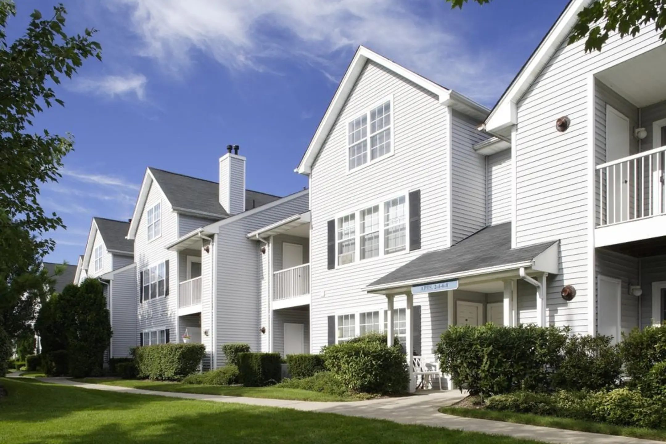 Avalon Commons Apartments Smithtown, NY 11787