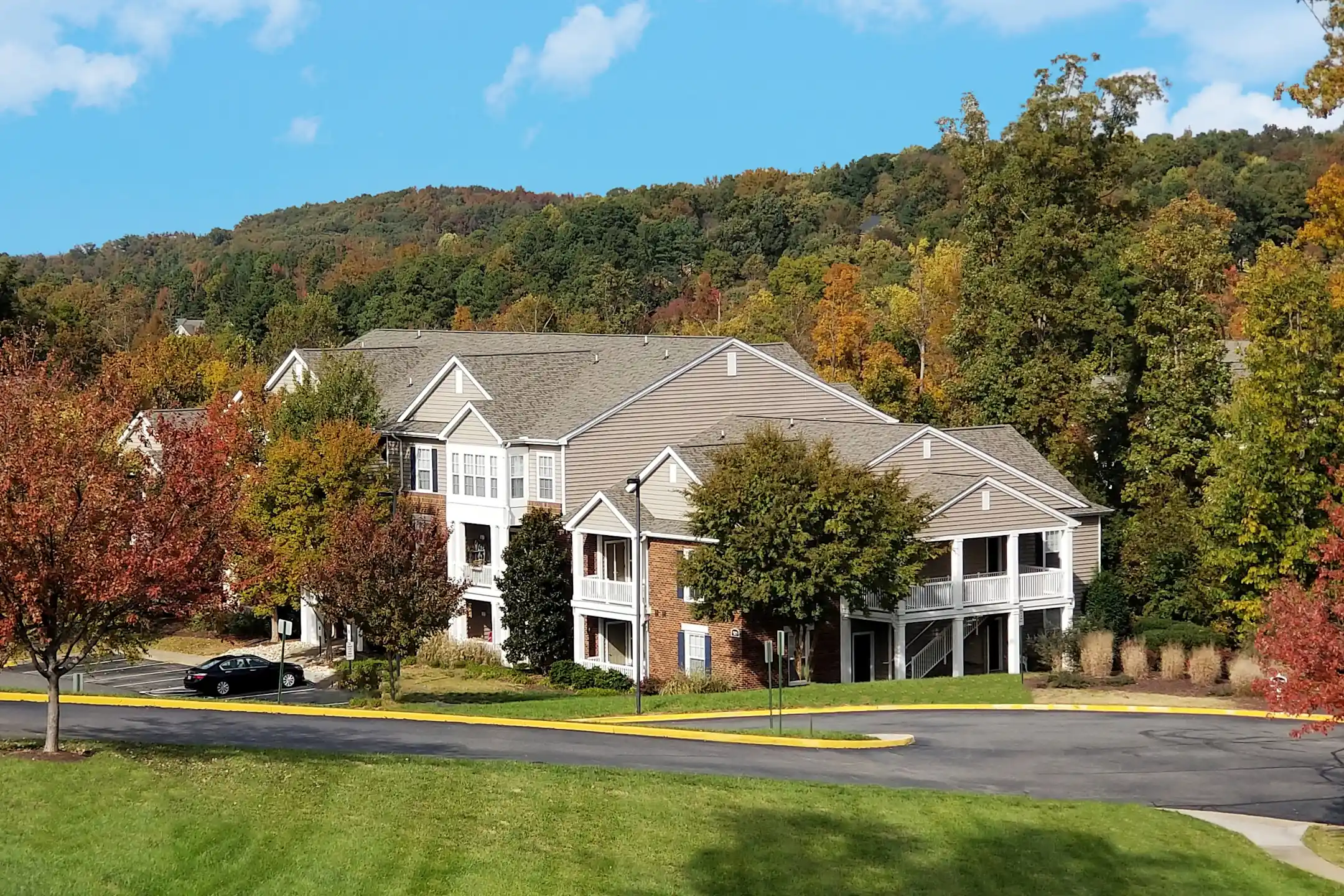 The Park At Salisbury Apartments Midlothian, VA 23113