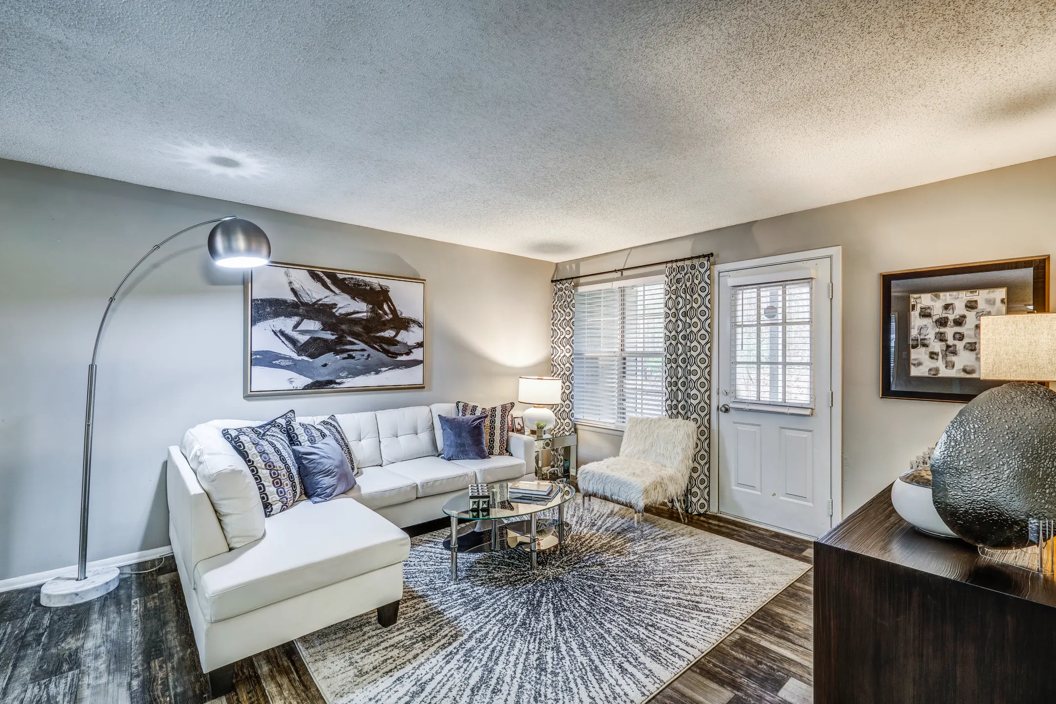 Brooks Crossing 8050 Taylor Rd Riverdale, GA Apartments for Rent