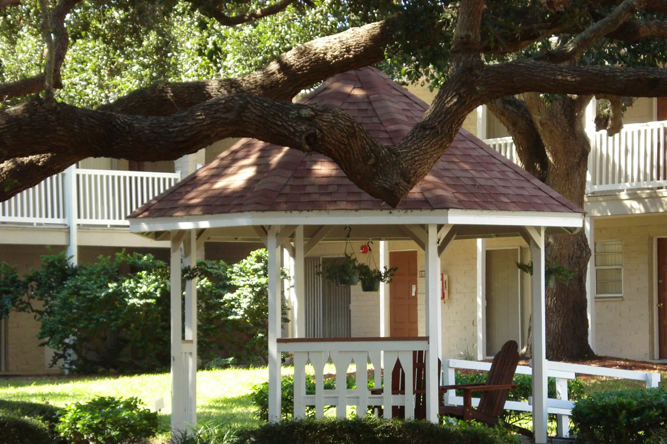 Grande Bay Apartments Clearwater, FL 33759