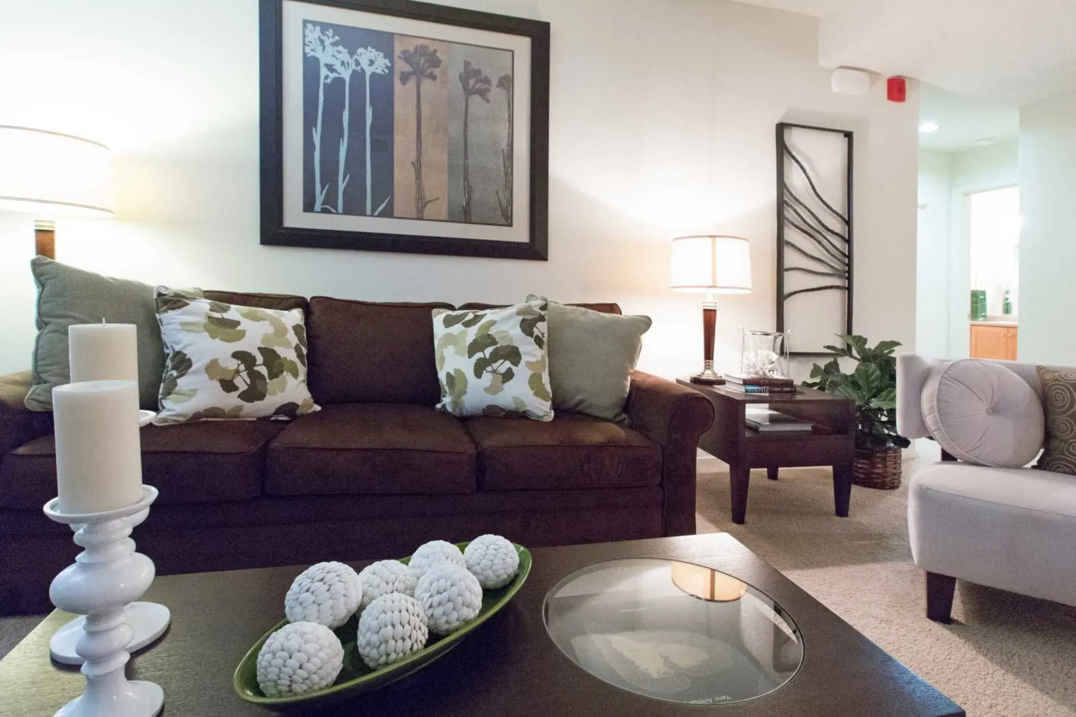 Living Room - Palmilla Luxury Apartment Homes - Fresno, CA