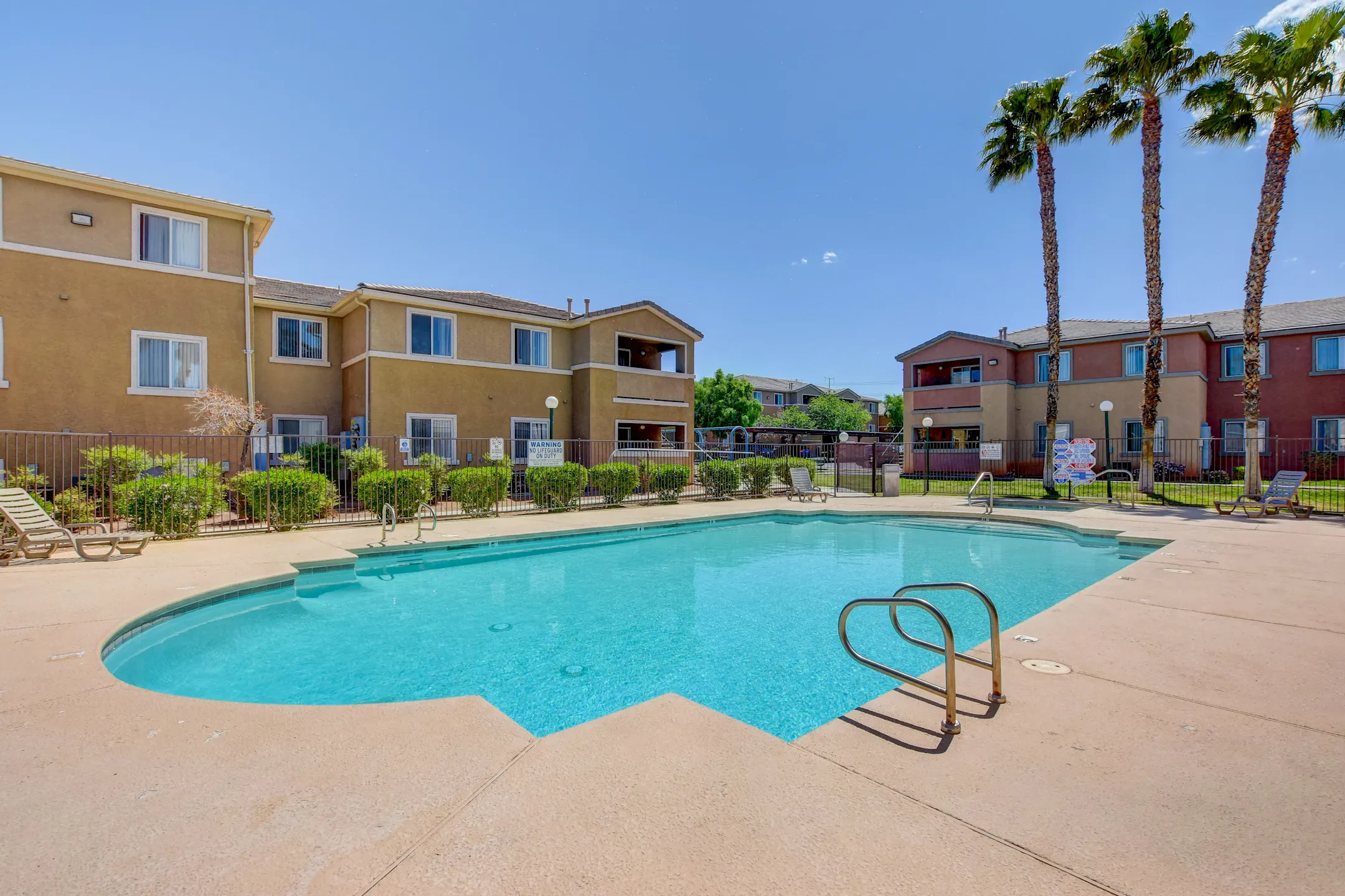 Parkway at Silverado Ranch Apartments Las Vegas, NV 89183