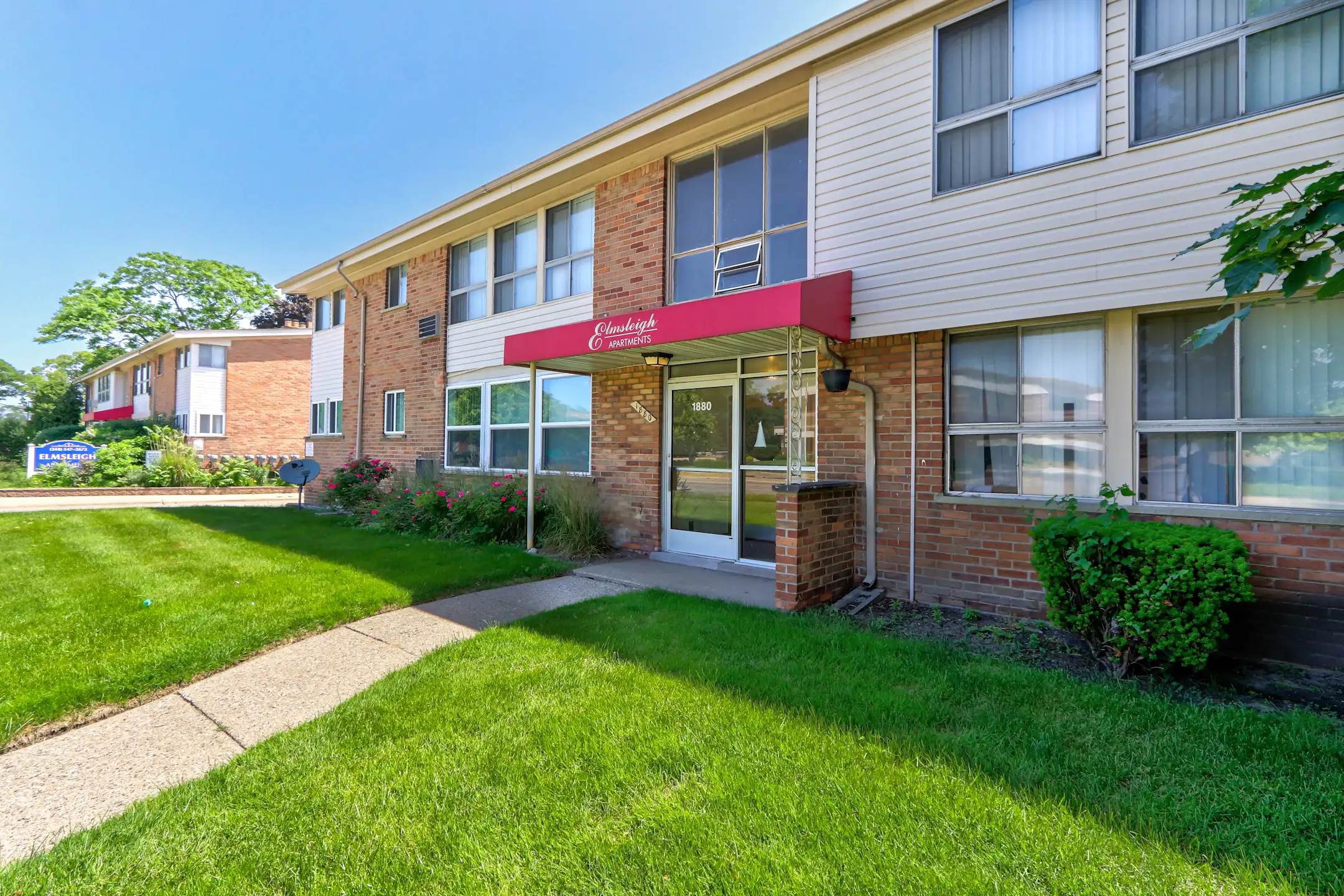 Elmsleigh Apartments Apartments Royal Oak, MI 48073