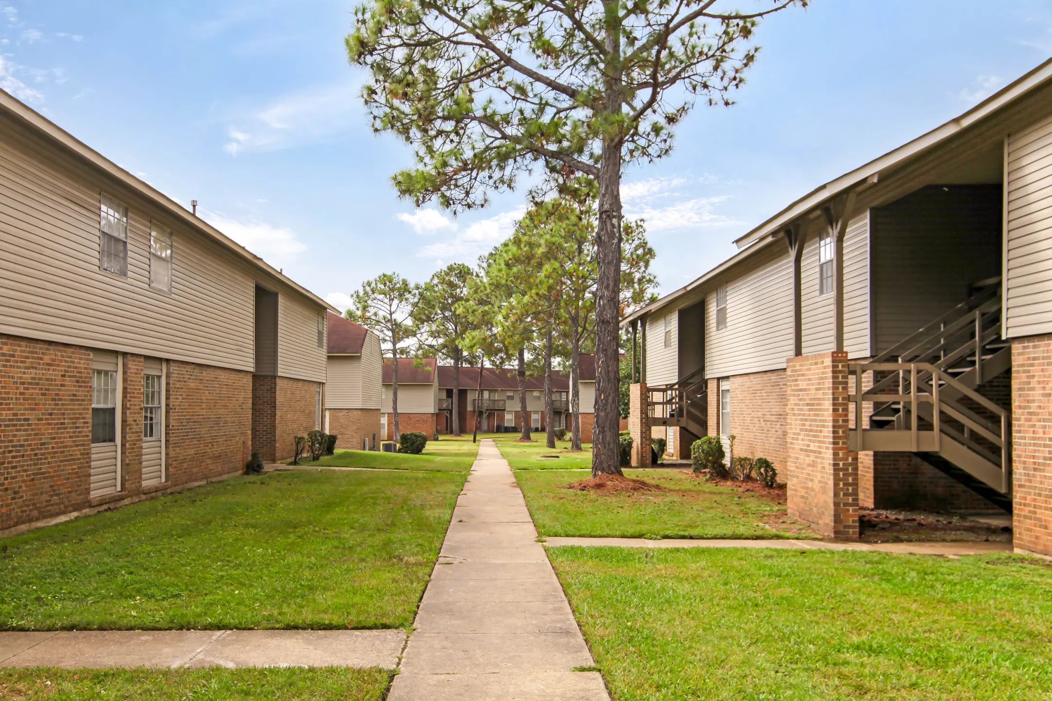 Amesbury - 4084 Amesbury Dr | Montgomery, AL Apartments for Rent | Rent.