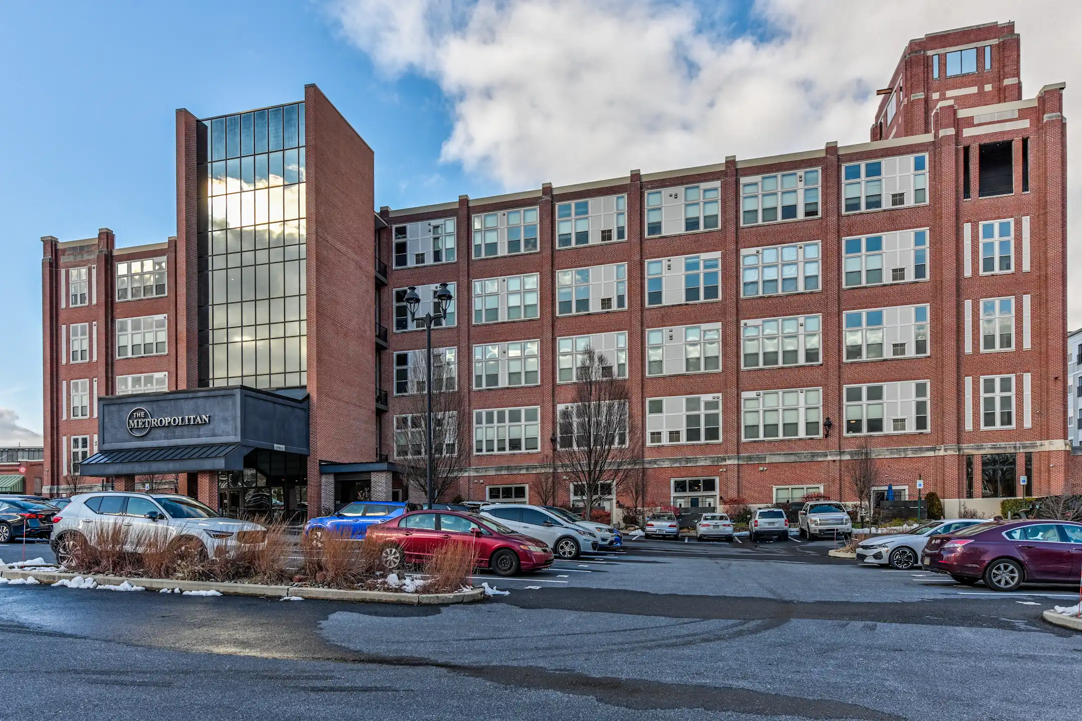 The Metropolitan 1001 Hill Ave Wyomissing, PA Apartments for Rent