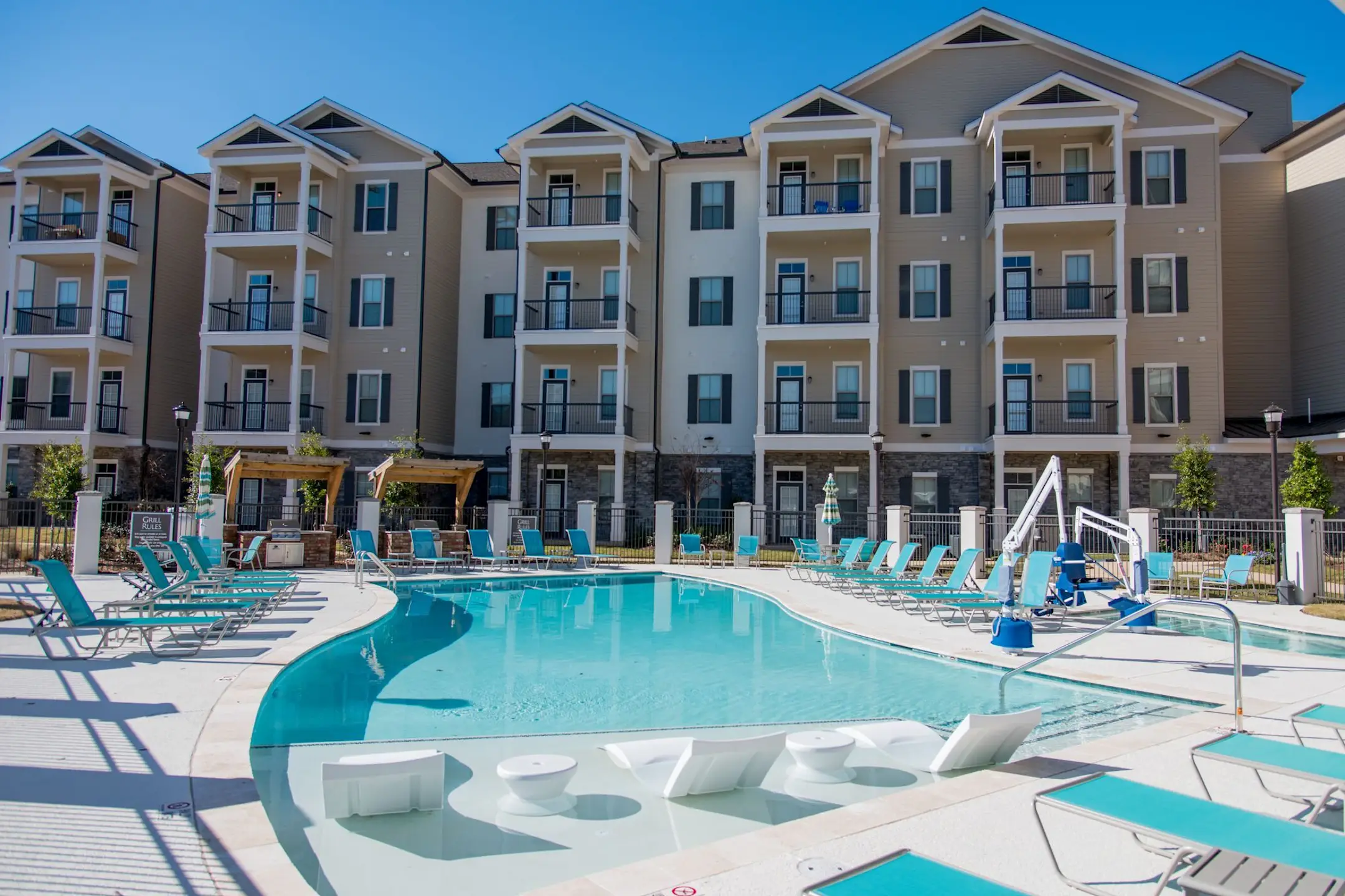 Pool - The Reserve on Bayou Desiard - Monroe, LA