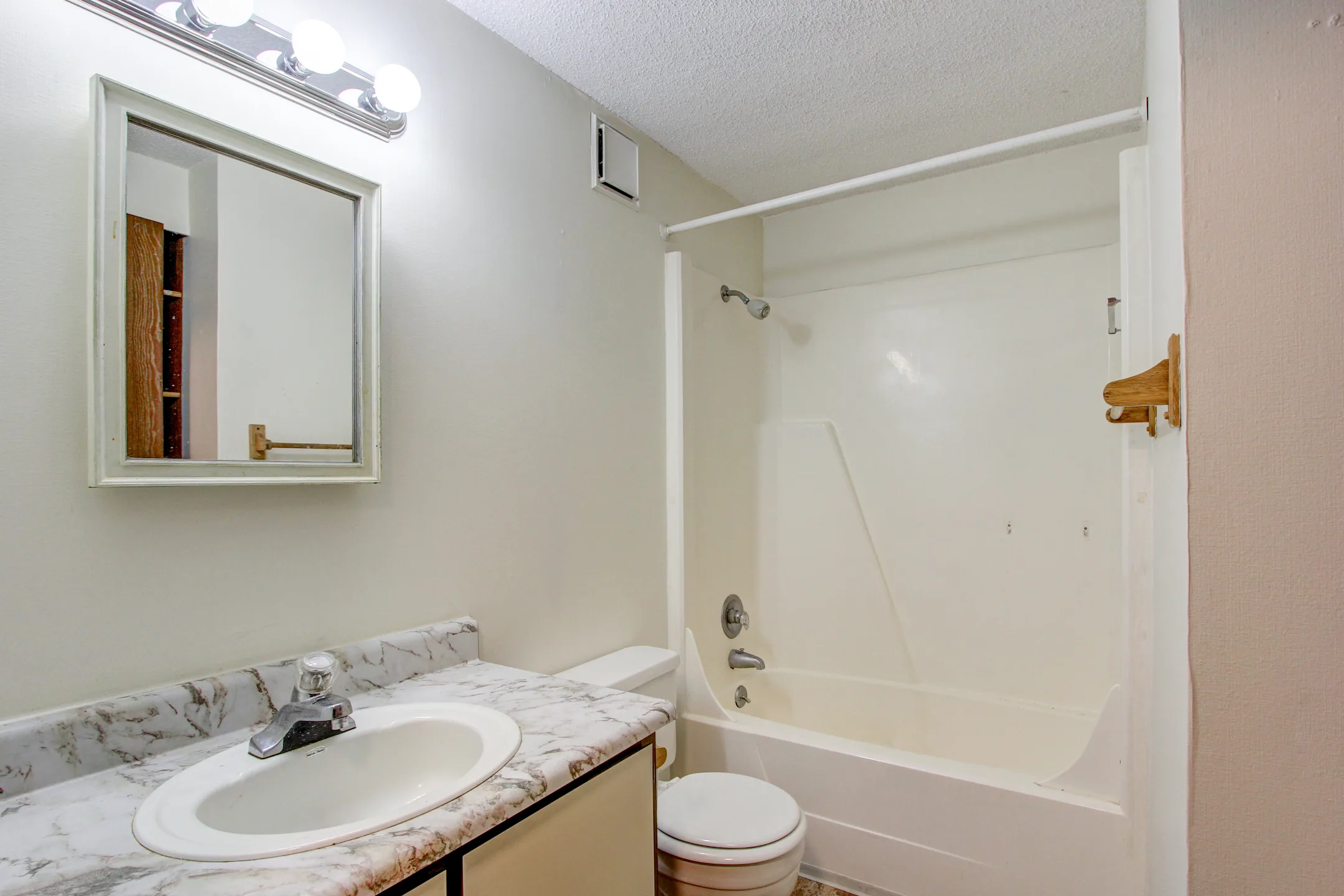 Forest View Apartments Apartments Haslett, MI 48840