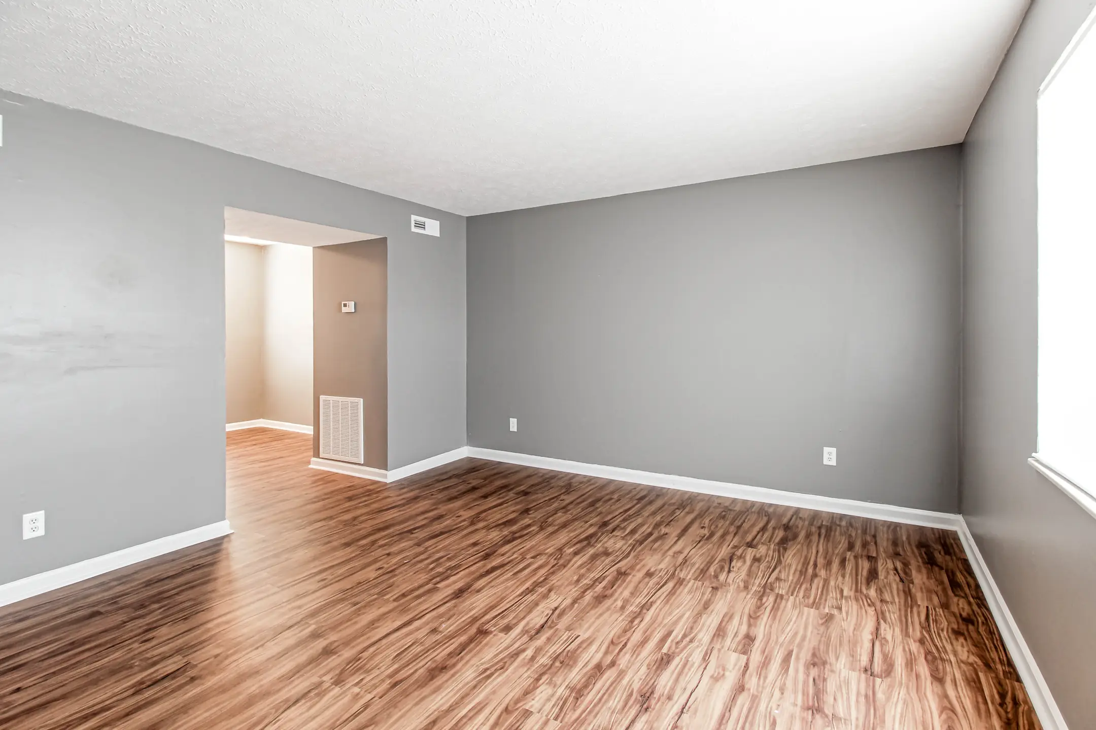 Churchill Downs 1522 Secretariat Blvd Knoxville, TN Townhomes for