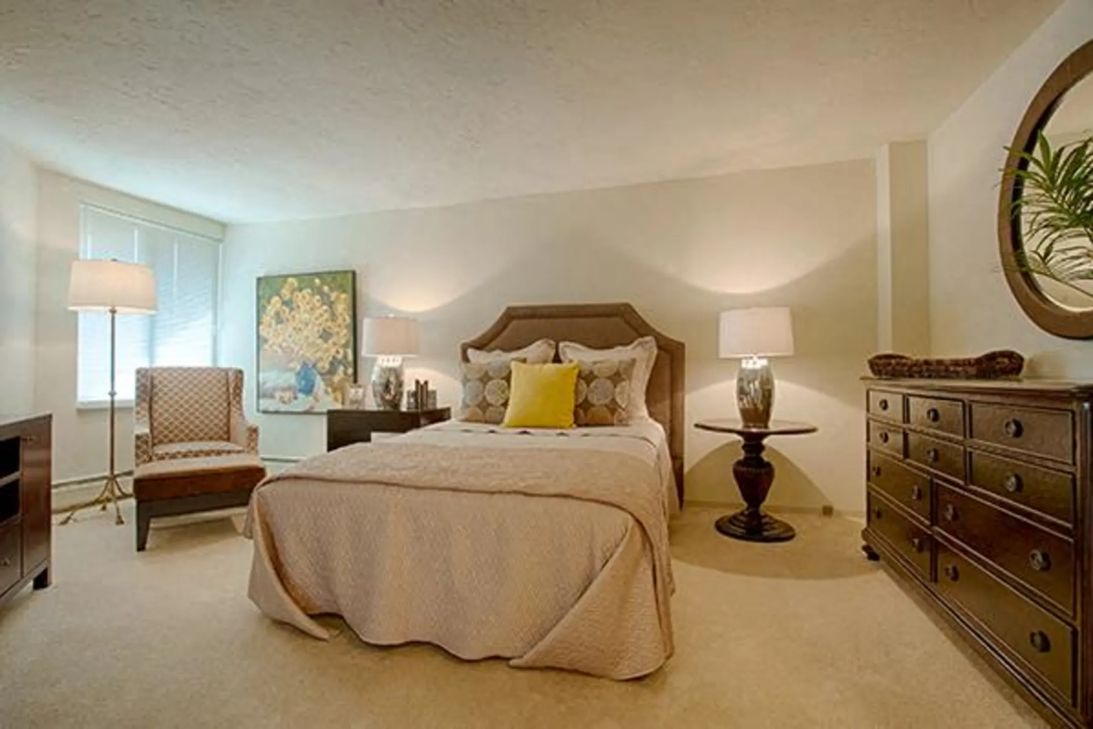 Hamilton House Apartments Mayfield Heights, OH 44124
