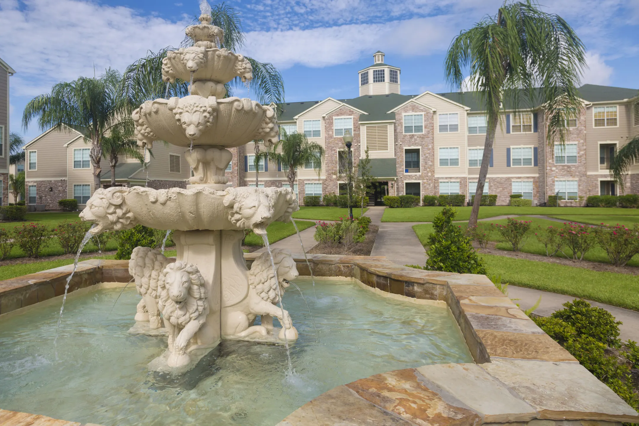 2800 Tranquility Apartments Pearland, TX 77584