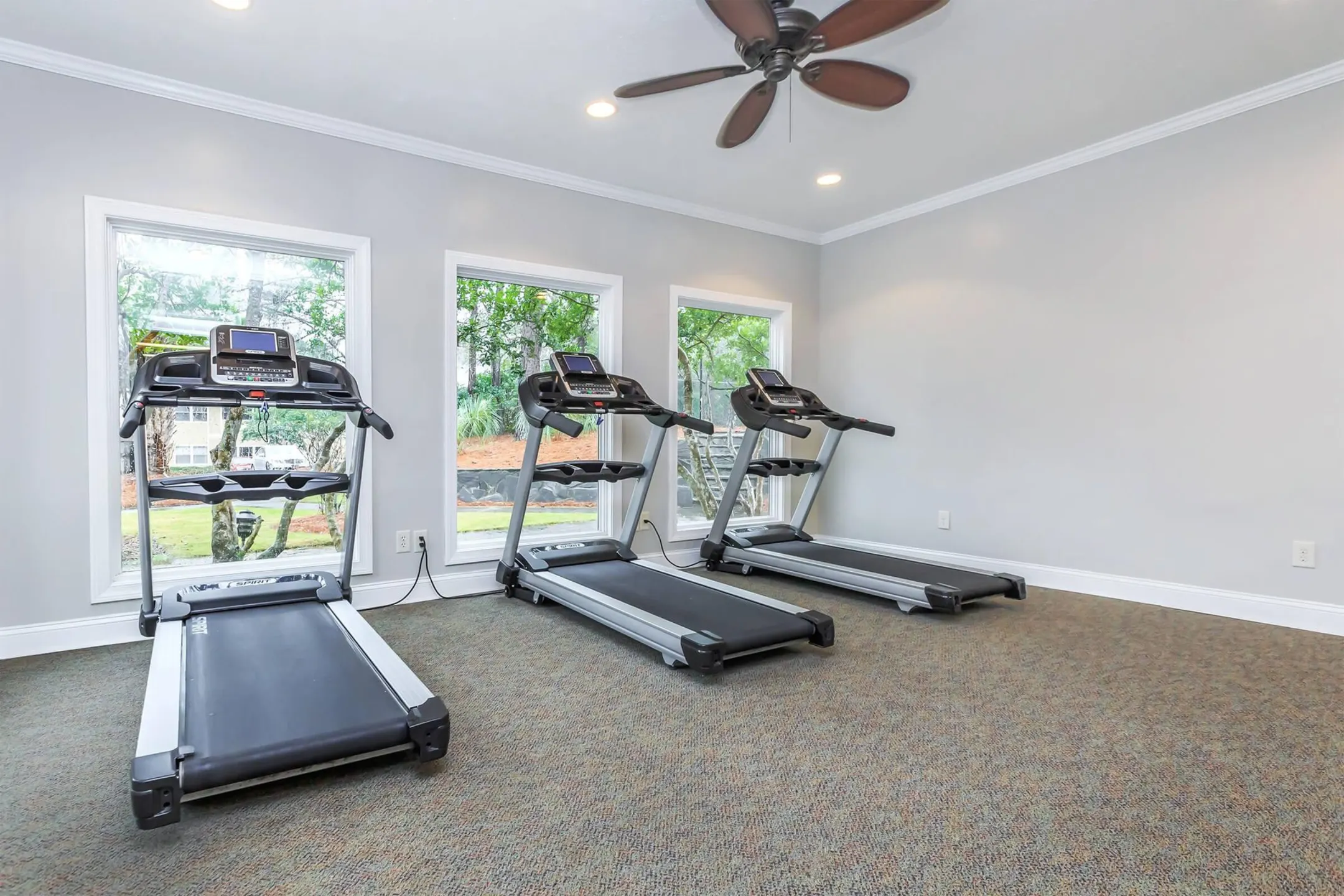 Fitness Weight Room - Hampton Place Apartments - Columbus, GA