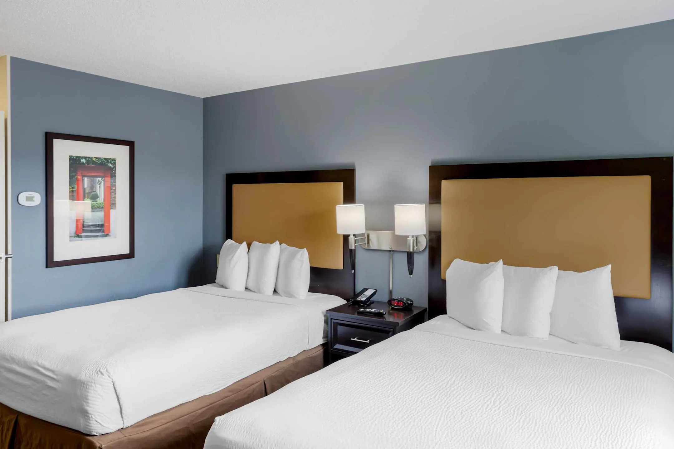 Furnished Studio New York City LaGuardia Airport 1830 Whitestone