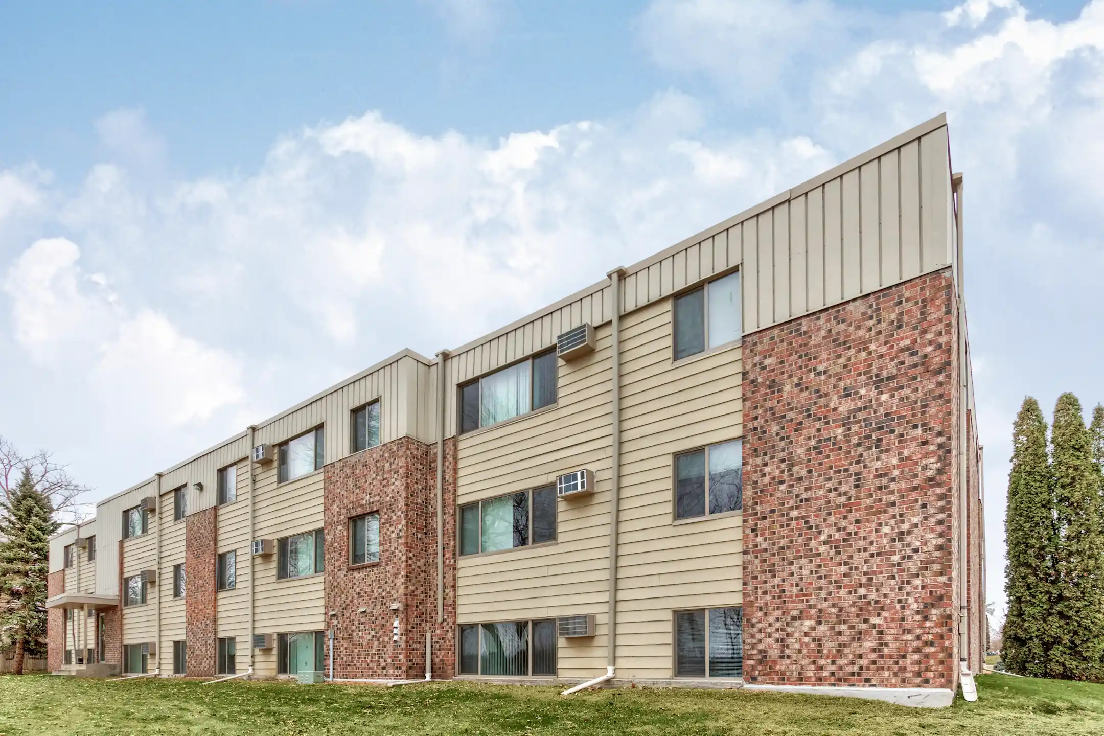 Foot Lake Apartments 400410 30th St Nw Willmar, MN Apartments for