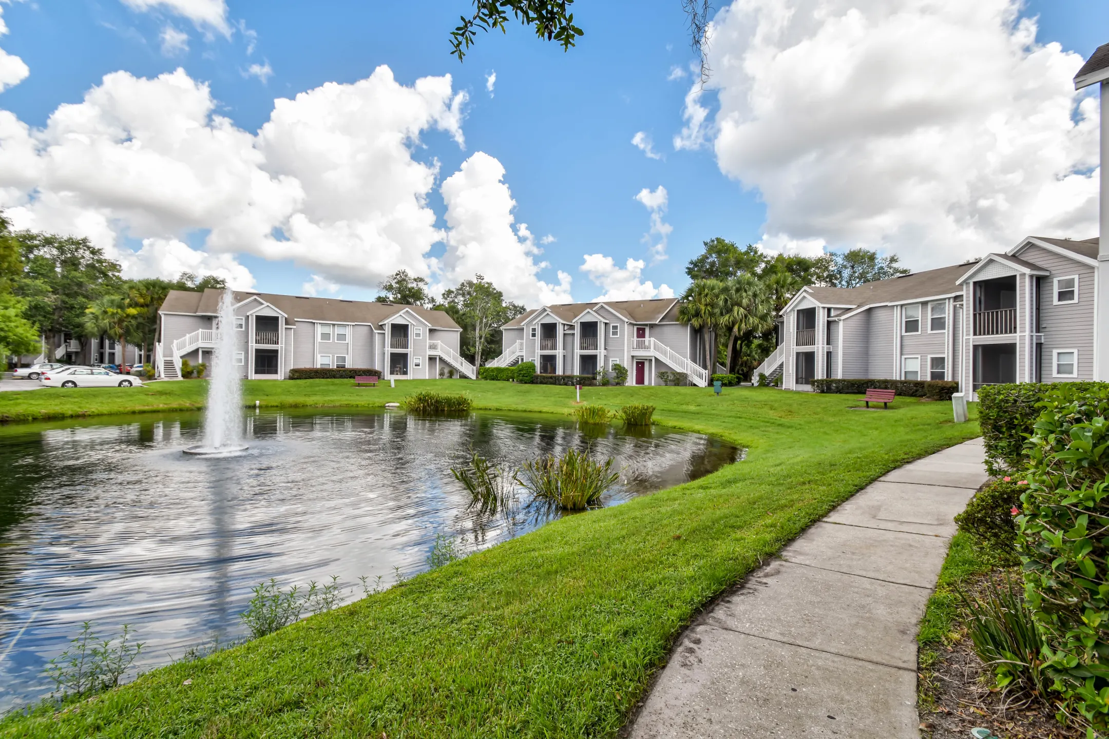 Building - Colonial Pointe Apartments - Orlando, FL