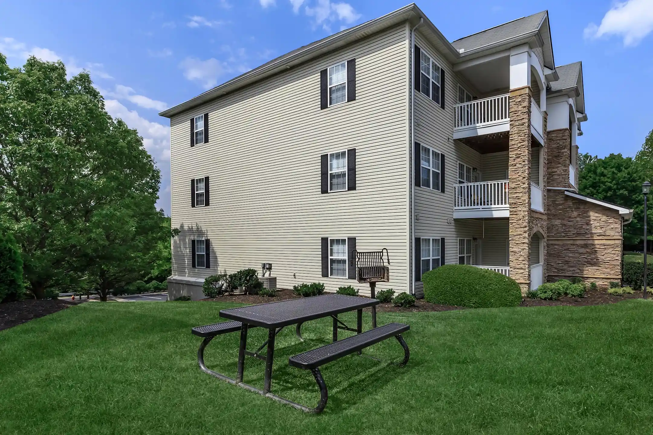 Building - Preston Run - Goodlettsville, TN