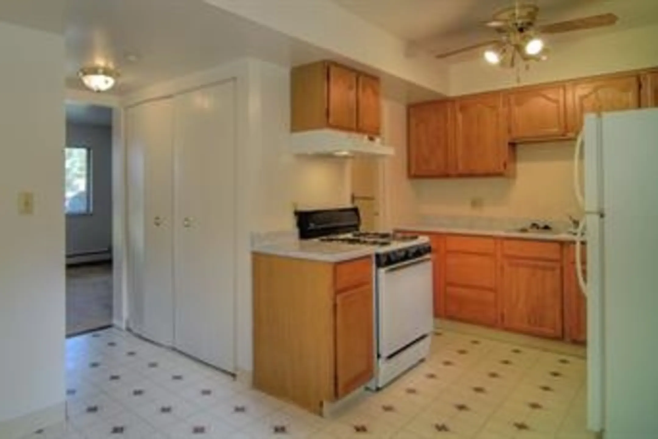 Bellair Apartments Apartments Niles, OH 44446