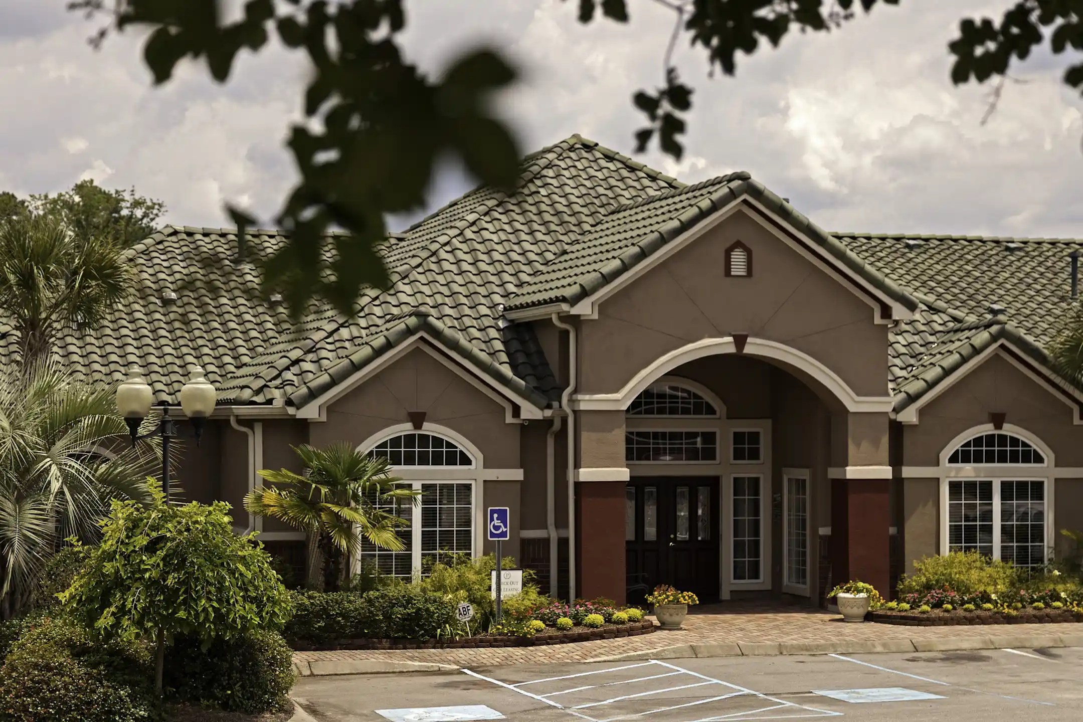 Cayce Cove Lease by the Bedroom 215 Spencer Pl Cayce, SC