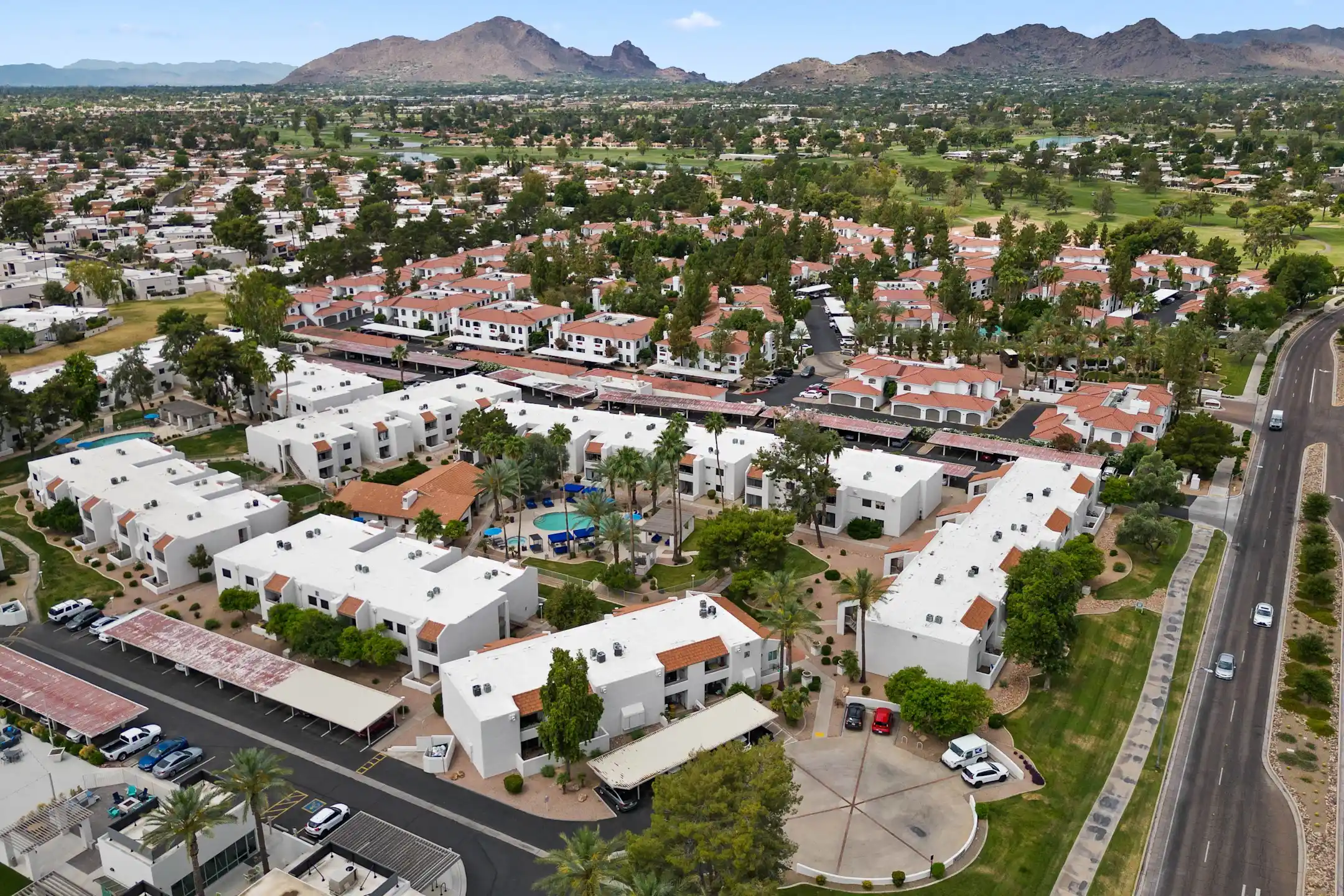 Avia McCormick Ranch Apartments Scottsdale, AZ 85258