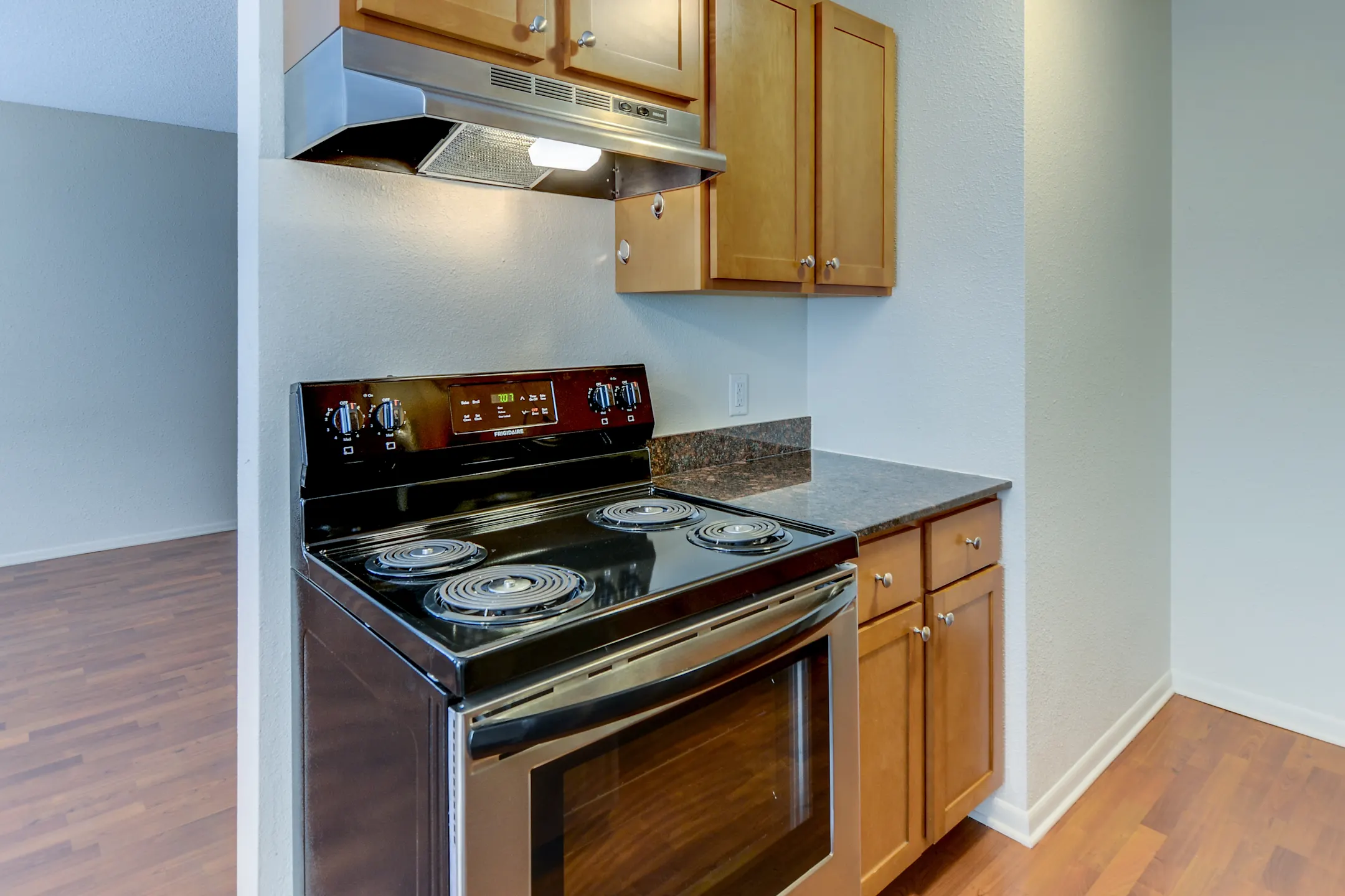 Granite Falls At Silver Lake Apartments New Brighton, MN 55112