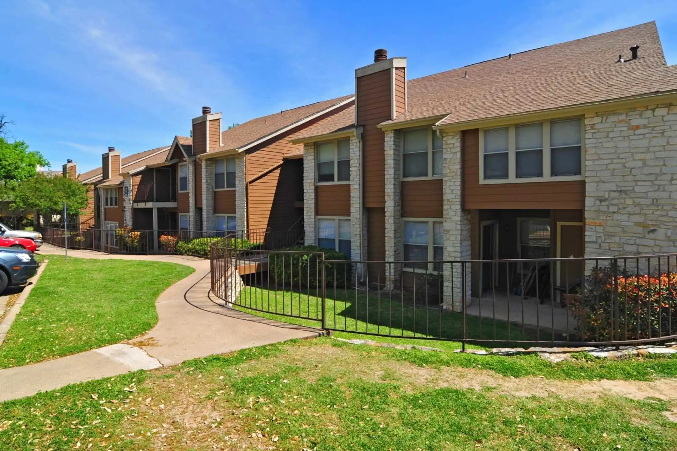Building - Willow Brook - Austin, TX