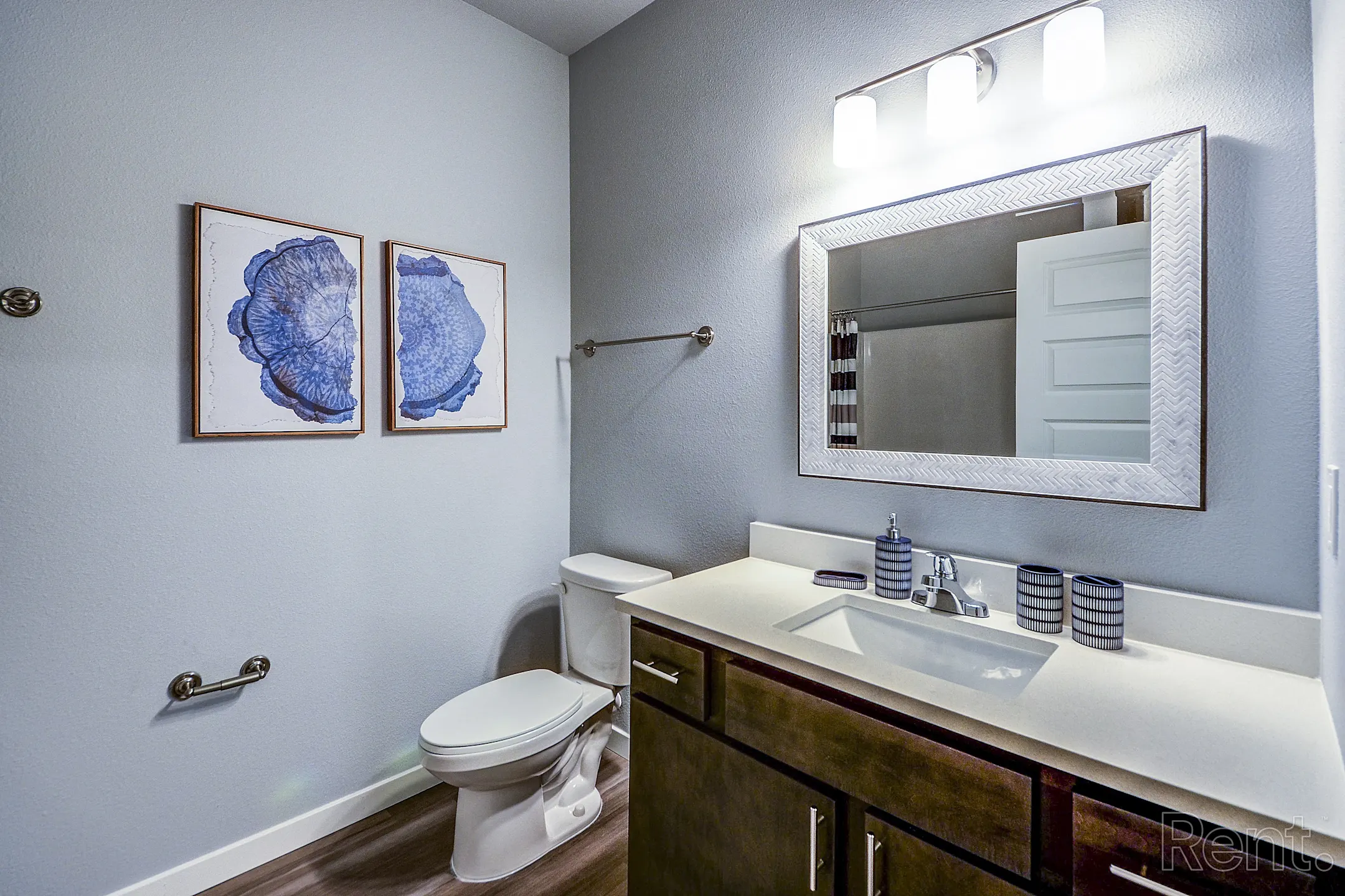 Lake Isabel Flats 412 3rd Street East Hastings, MN Apartments for