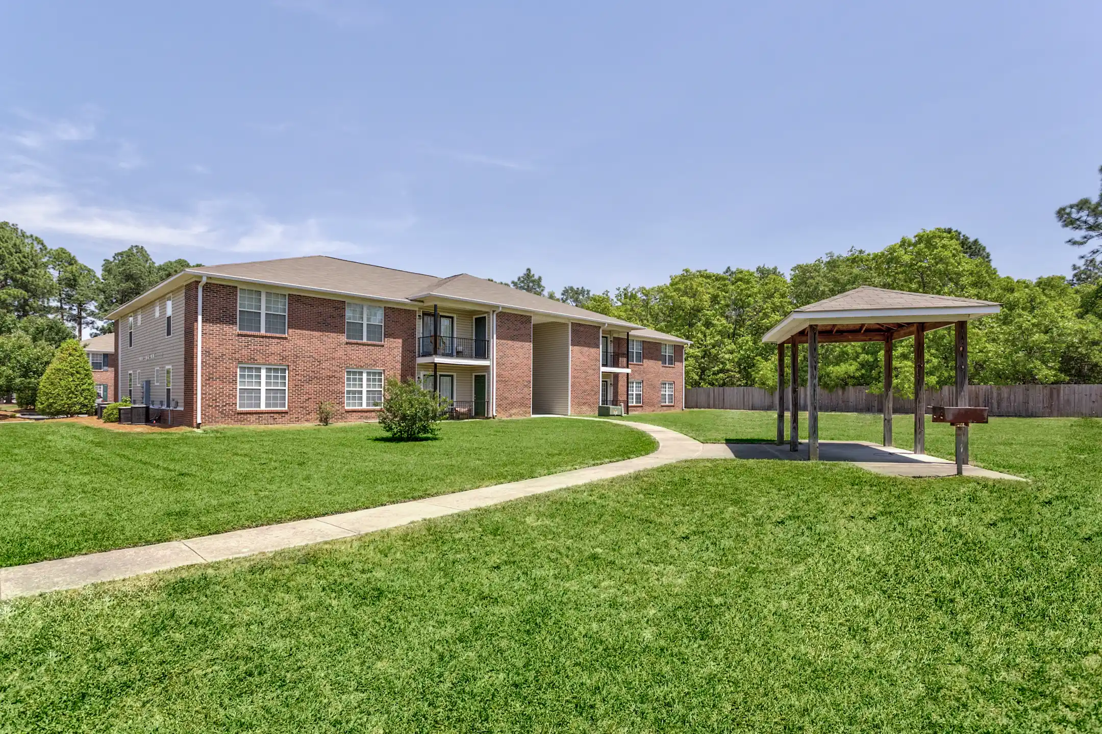 Wyndfall Apartments 3506 Shipstone Pl Hope Mills, NC Apartments for