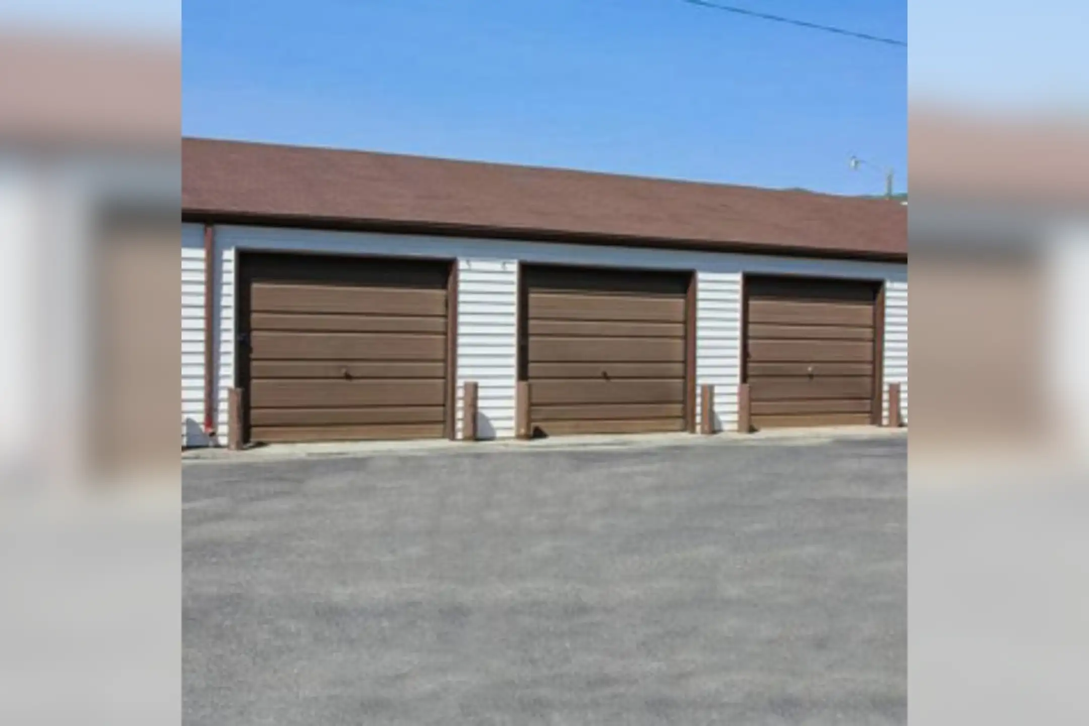 Country Acres Apartments Apartments Thief River Falls, MN 56701