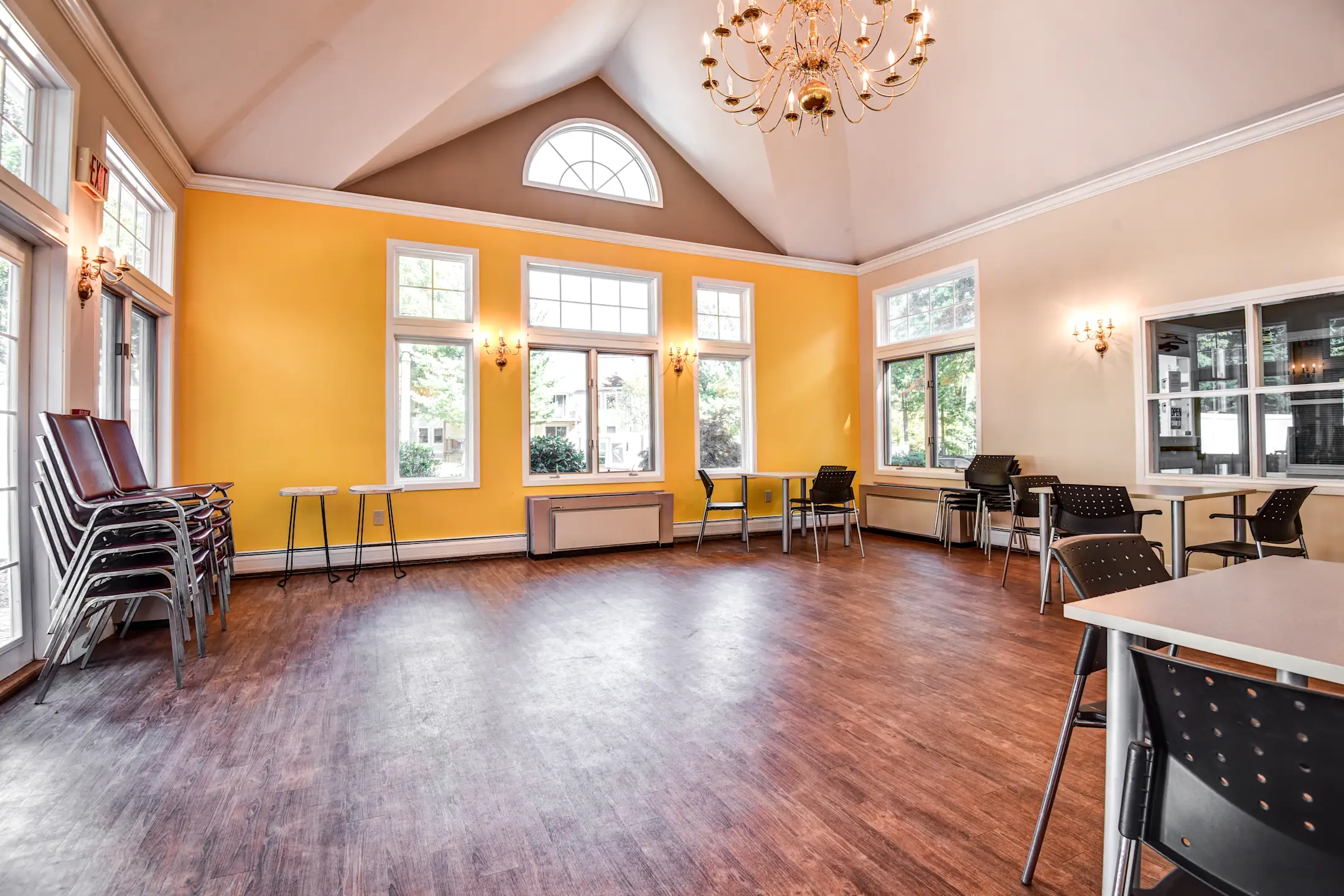 Littlebrook Apartments 100 Tower St Hudson, MA Apartments for Rent