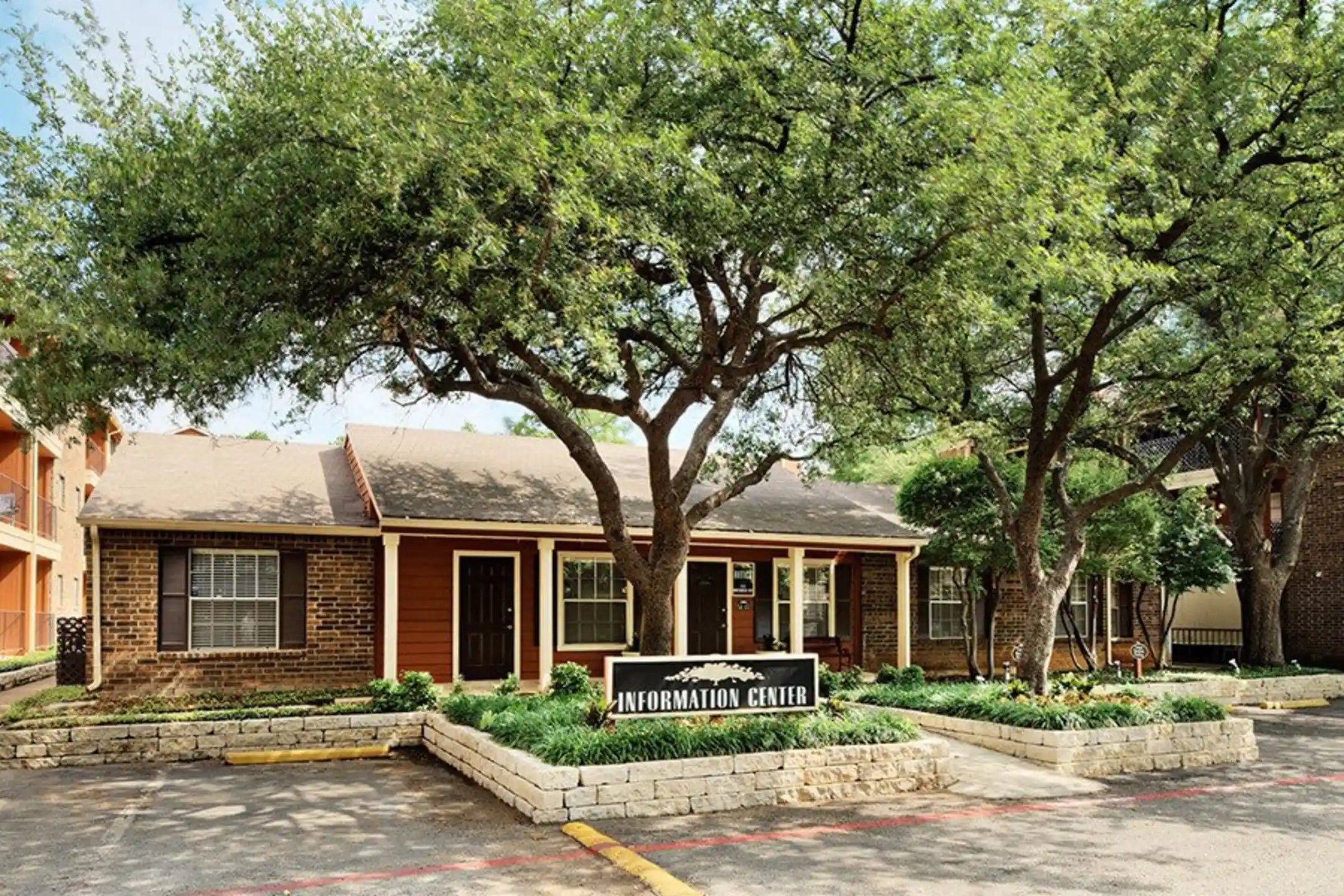Arlington Oaks Apartments Arlington Tx