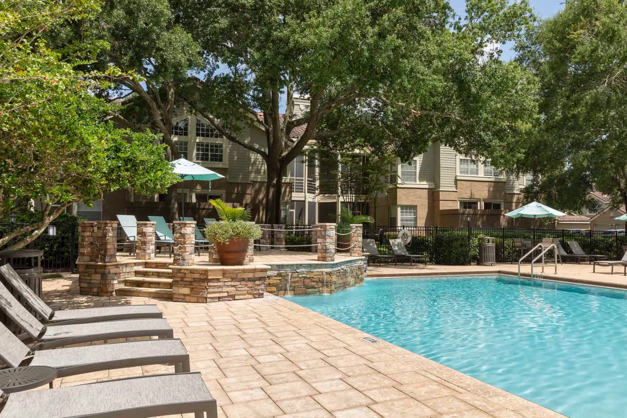 Golf Brook Apartments at Sabal Point 385 Golf Brook Cir Longwood