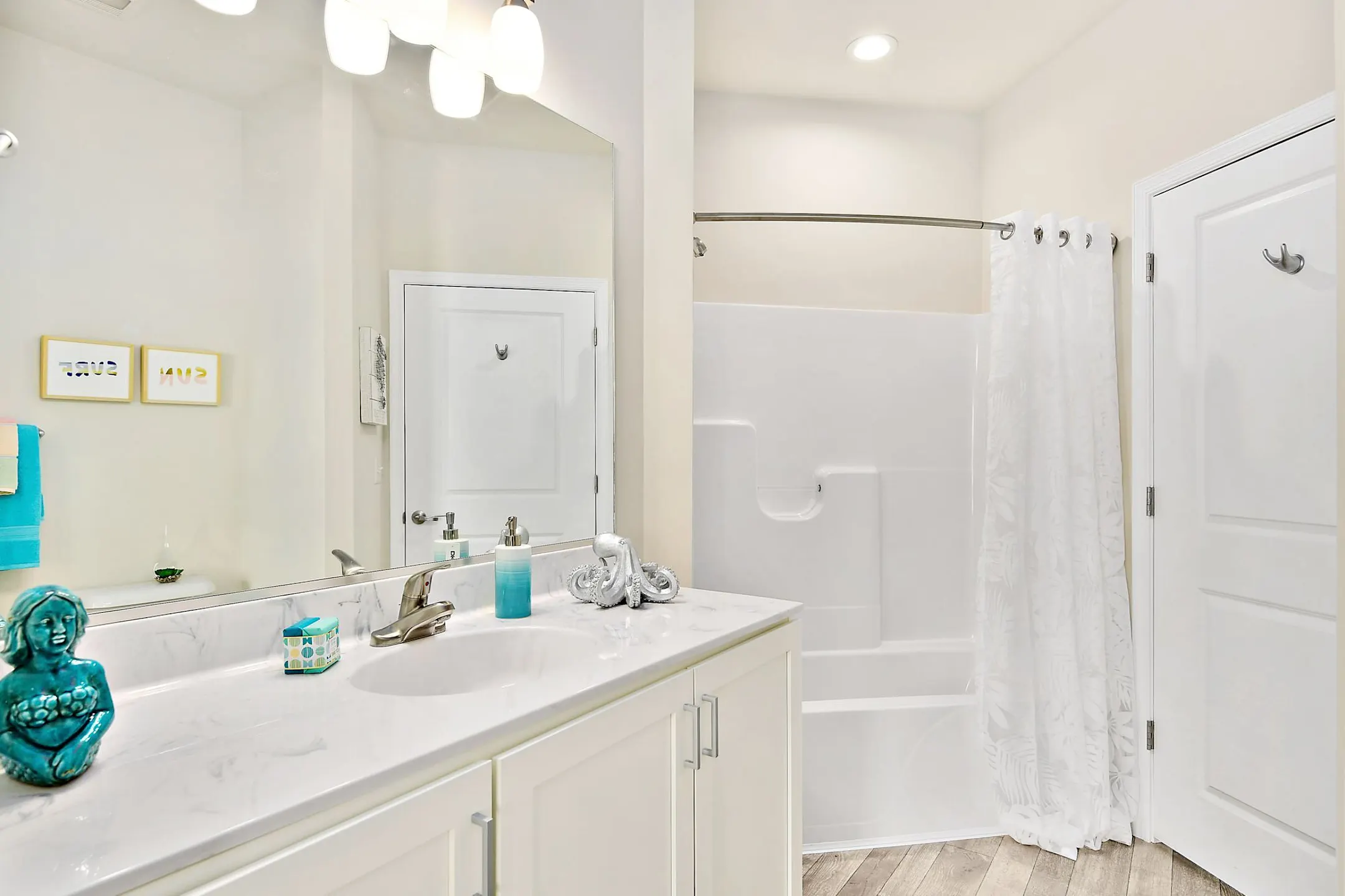 Oceans East Luxury Apartment Homes 9828 Seahawk Rd Berlin, MD