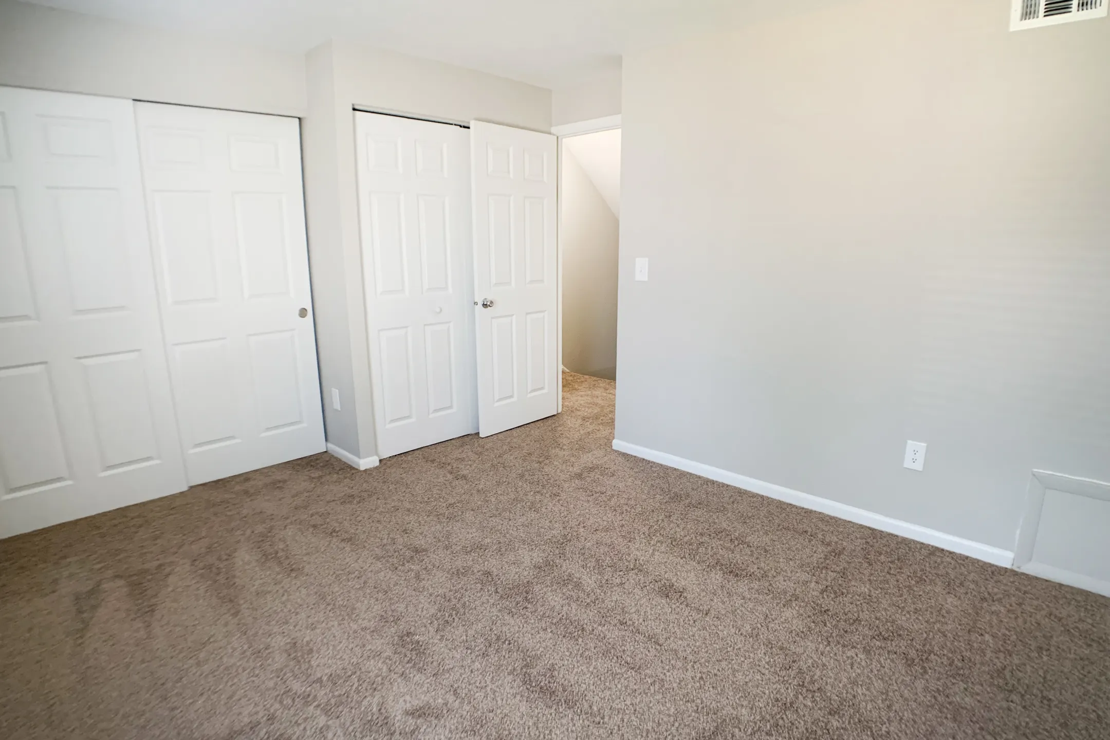 Bedroom - Miamisburg By The Mall - Miamisburg, OH