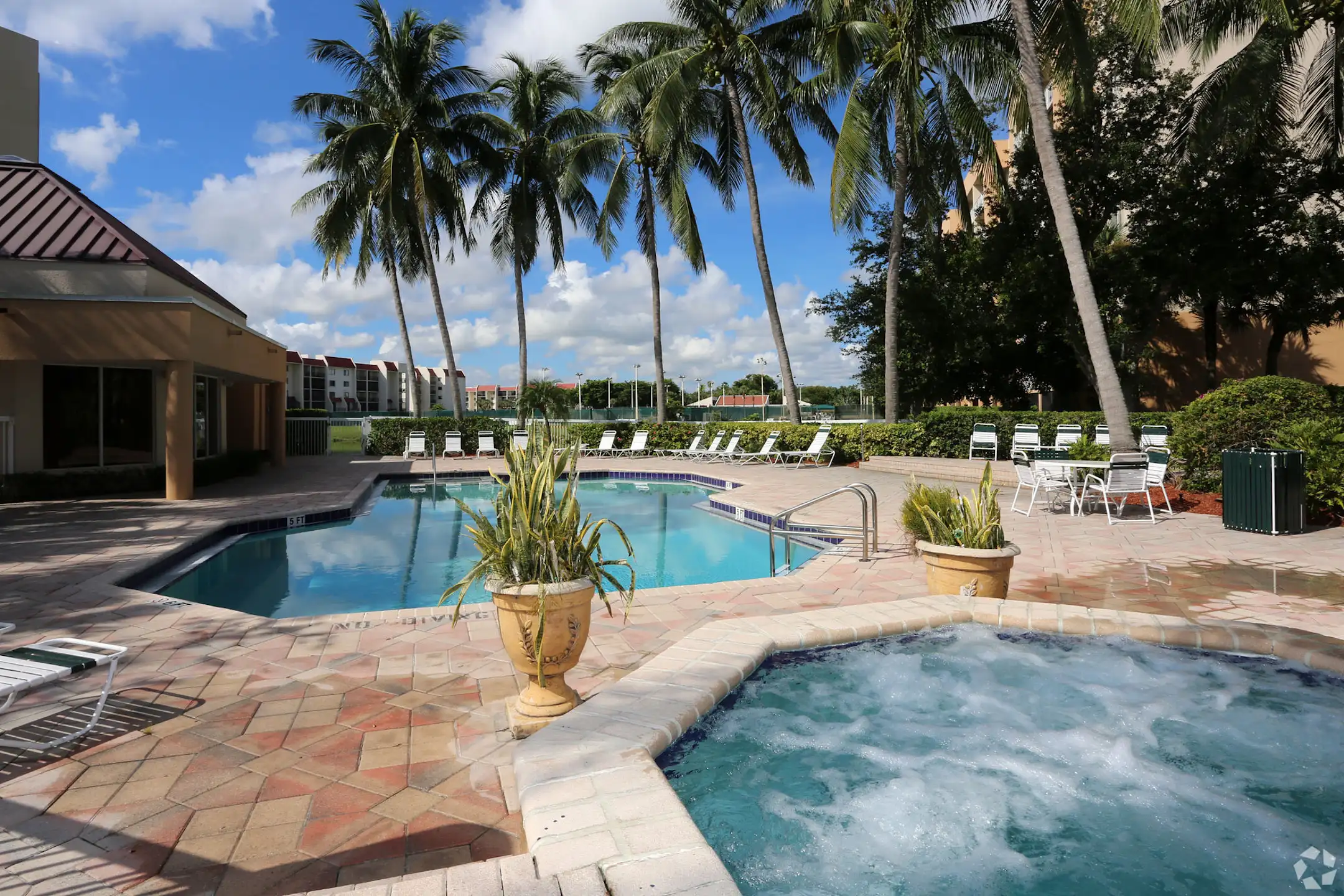 Tennis Apartments West Palm Beach