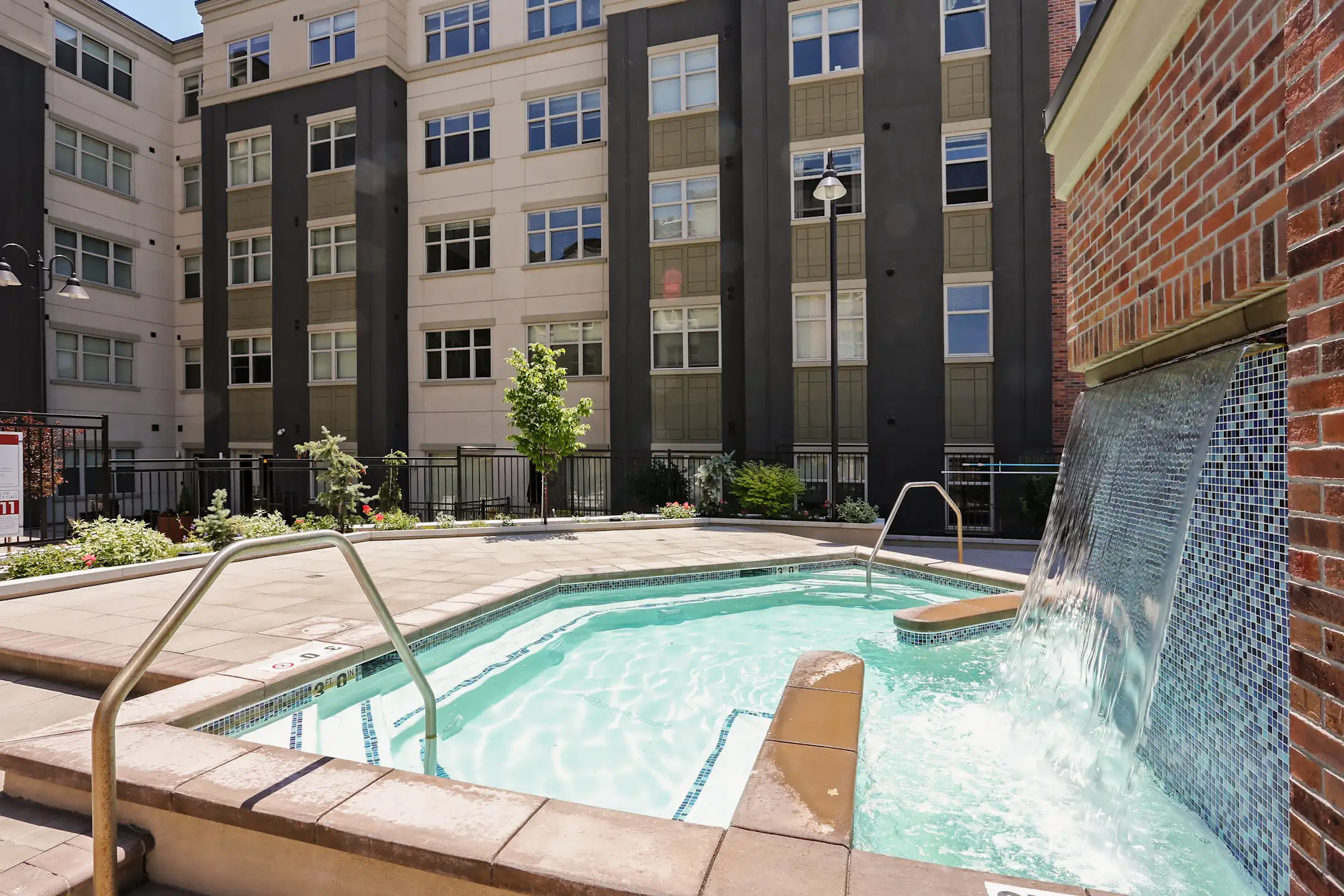 The Vue at Sugarhouse Crossing 2120 S Highland Dr Salt Lake City