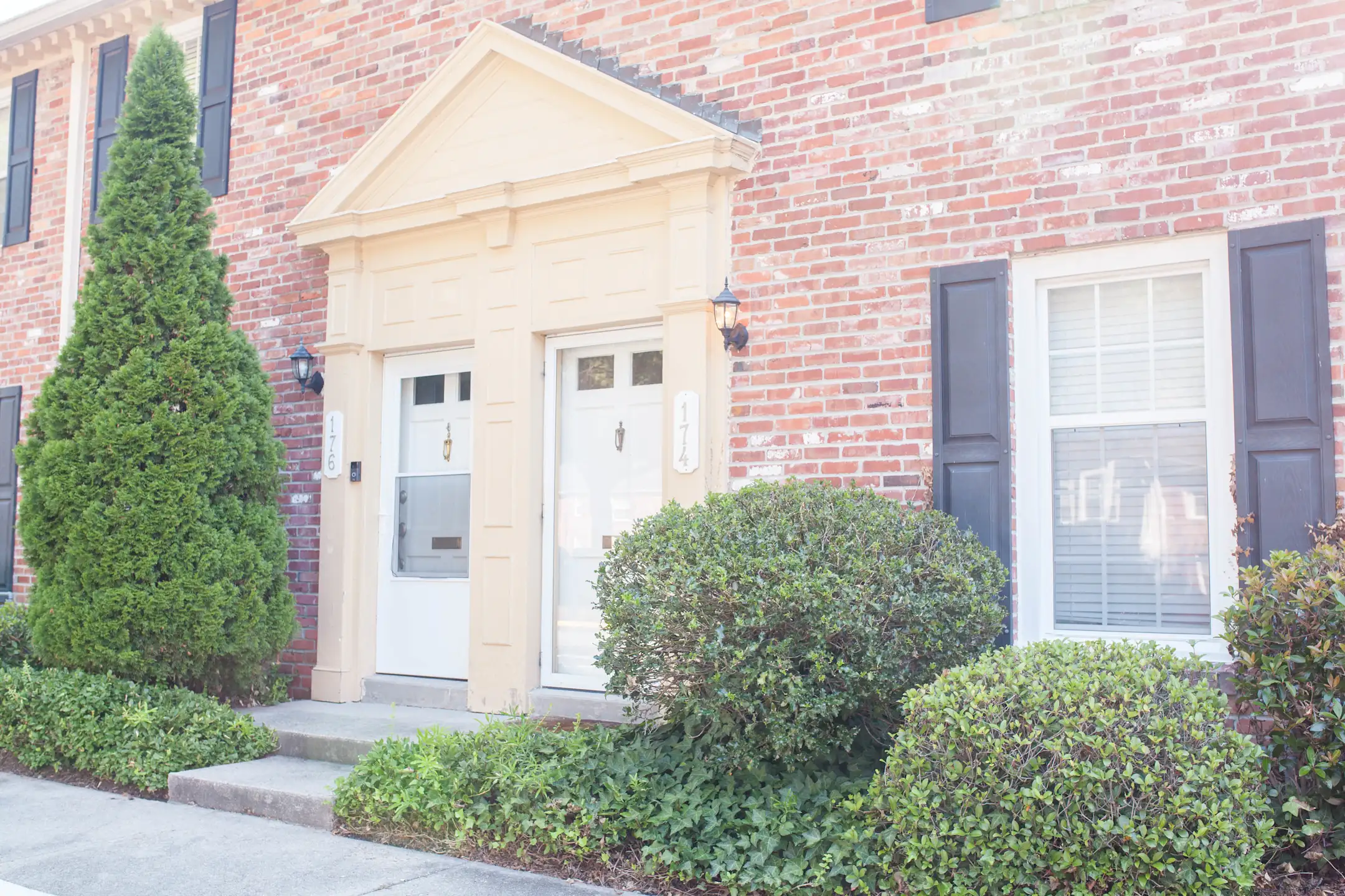 The Jamestown Apartments Townhomes Newport News, VA 23601