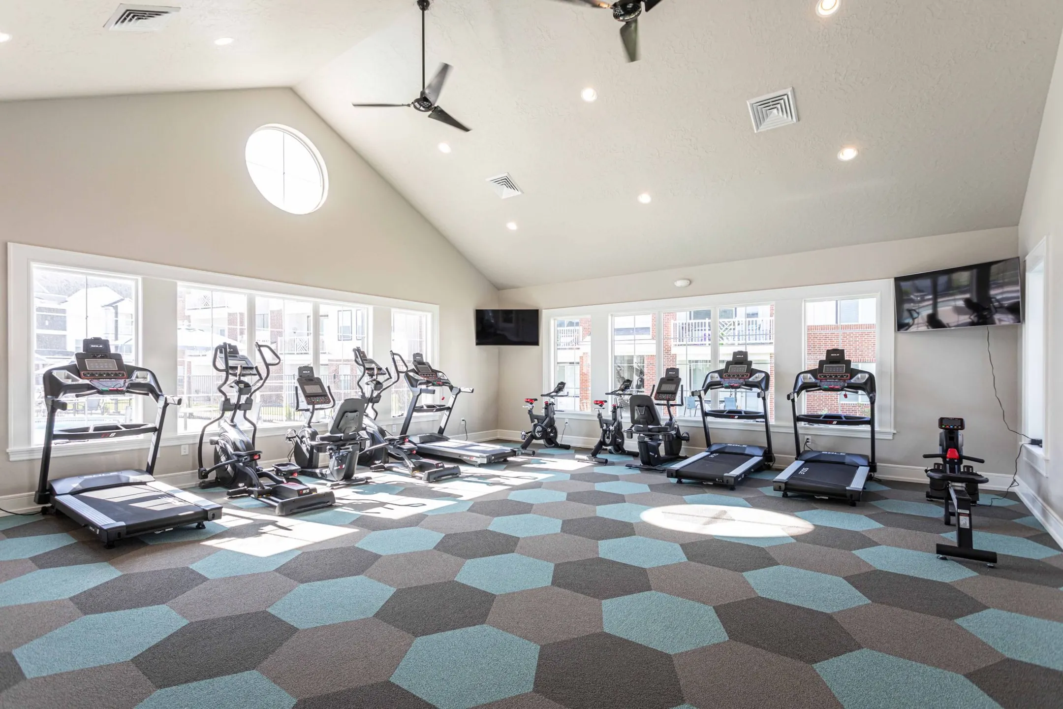 Fitness Weight Room - The Farmstead Apartments - Nampa, ID