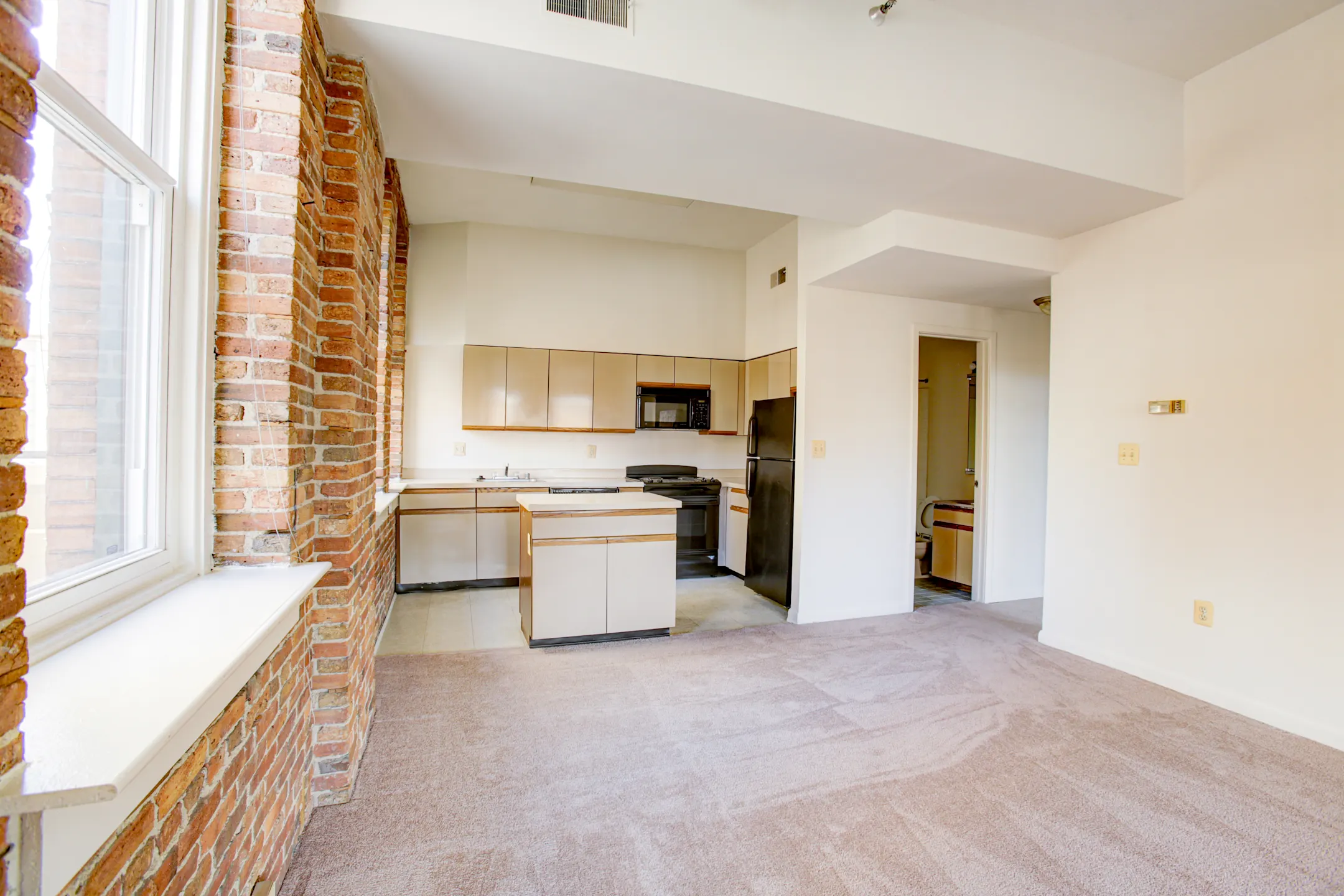 Living Room - Marlboro Classic & Redwood Square - Baltimore, MD