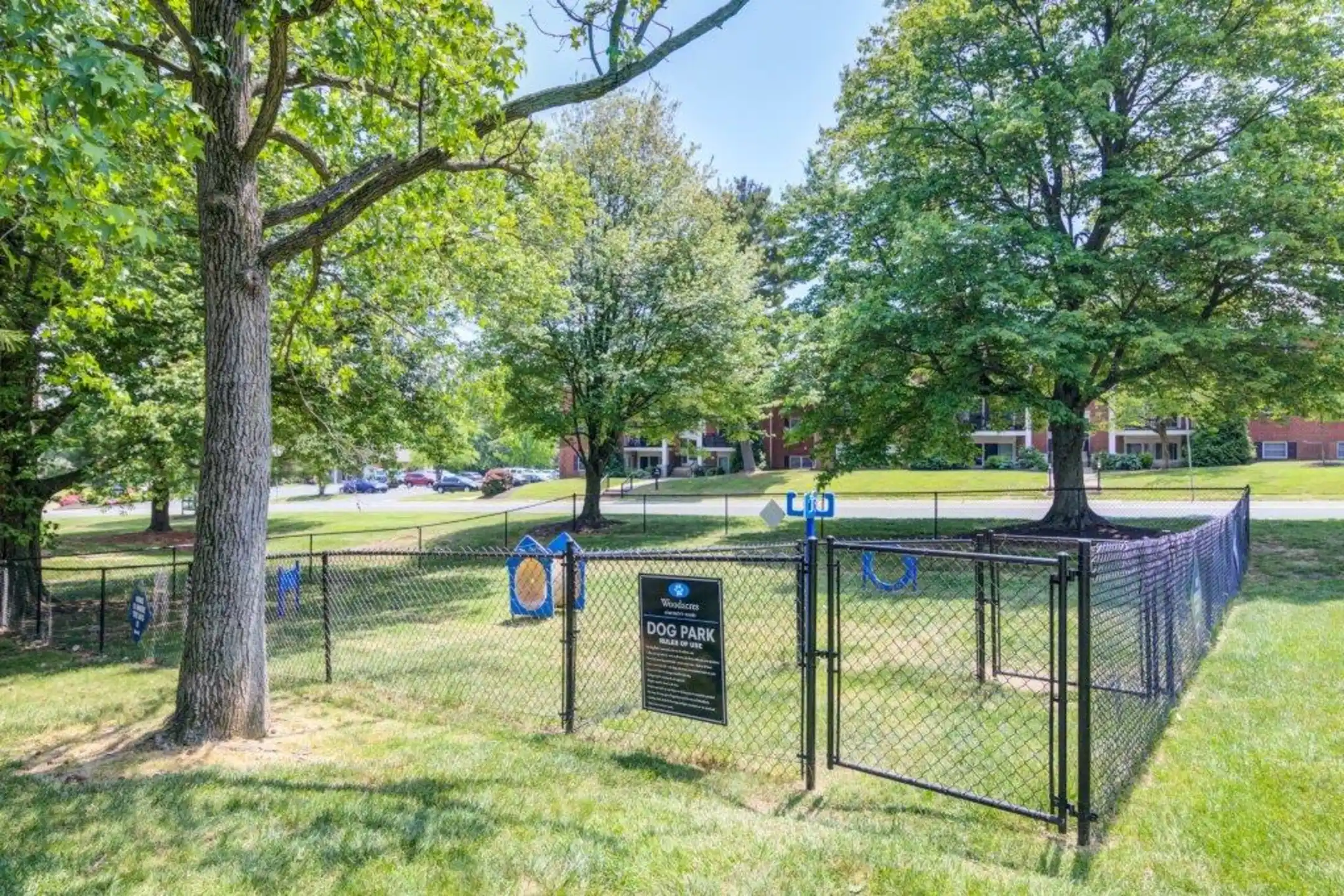 Woodacres Apartment Homes 915 Cedartree Ln Claymont, DE Apartments