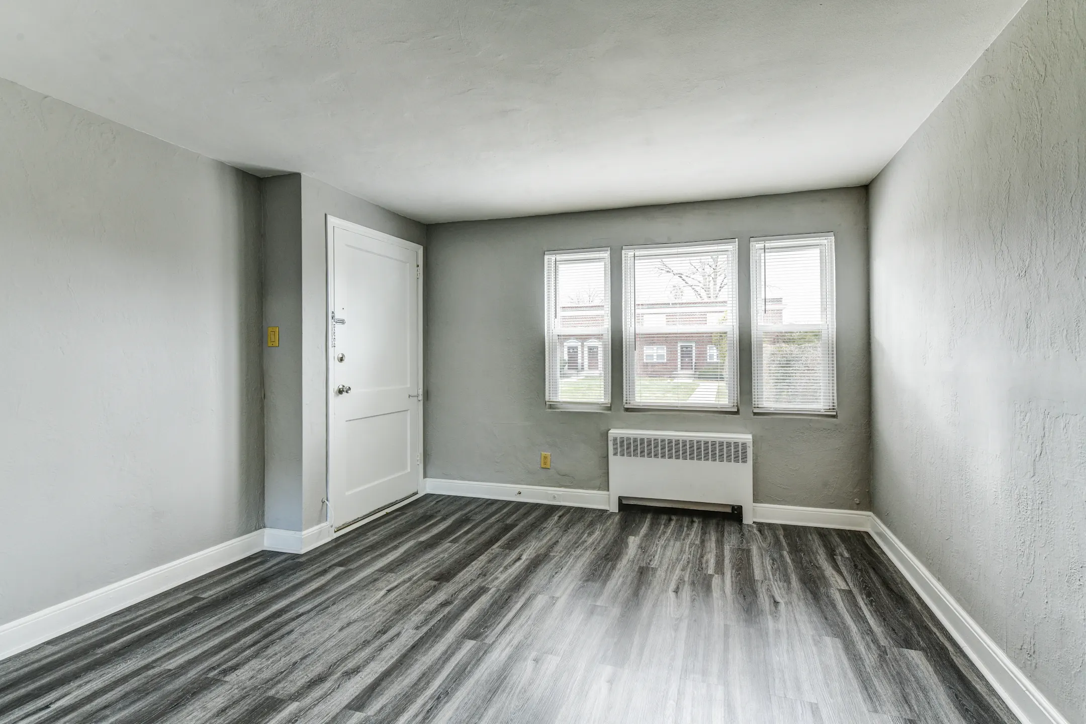 Oakland Gardens Apartments Oaklyn, NJ 08107